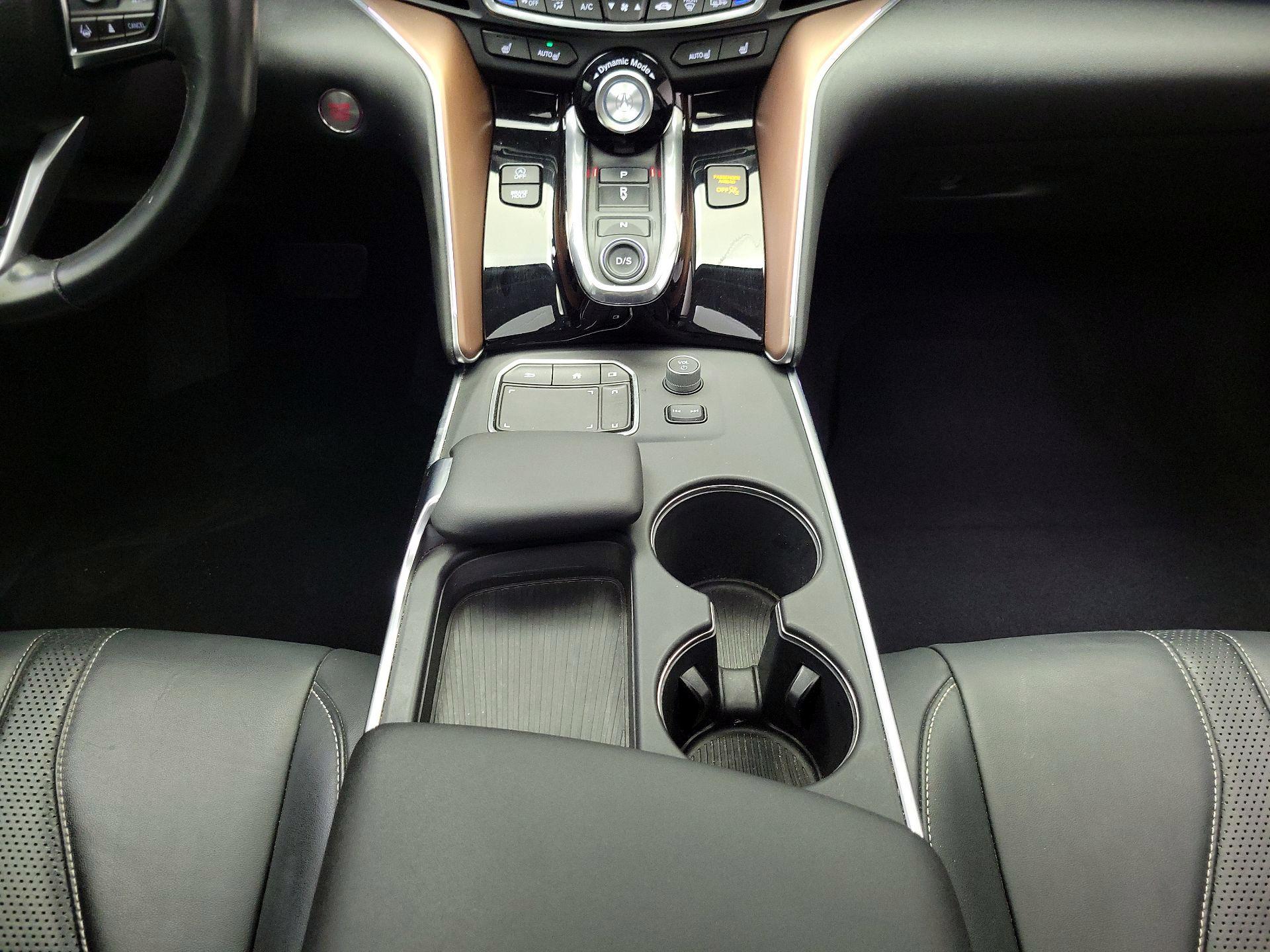 Thumbnail: 2021 Acura TLX - 18