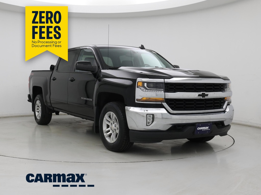2017 Chevrolet Silverado 1500 4WD Crew Cab 143.5" LT w/1LT for sale in Madison, WI