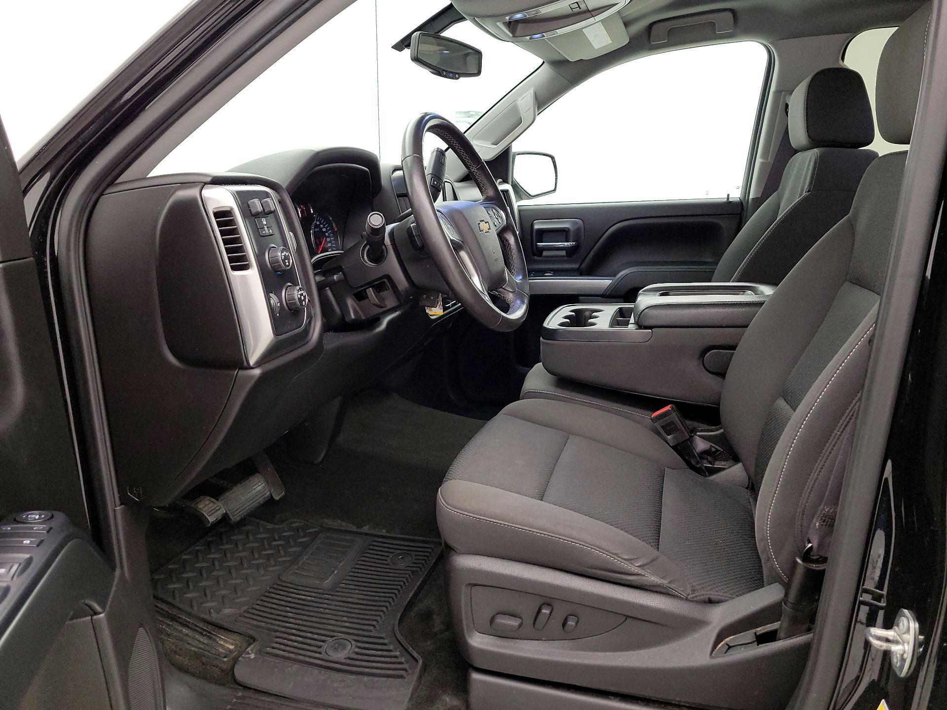Thumbnail: 2017 Chevrolet Silverado 1500 - 11