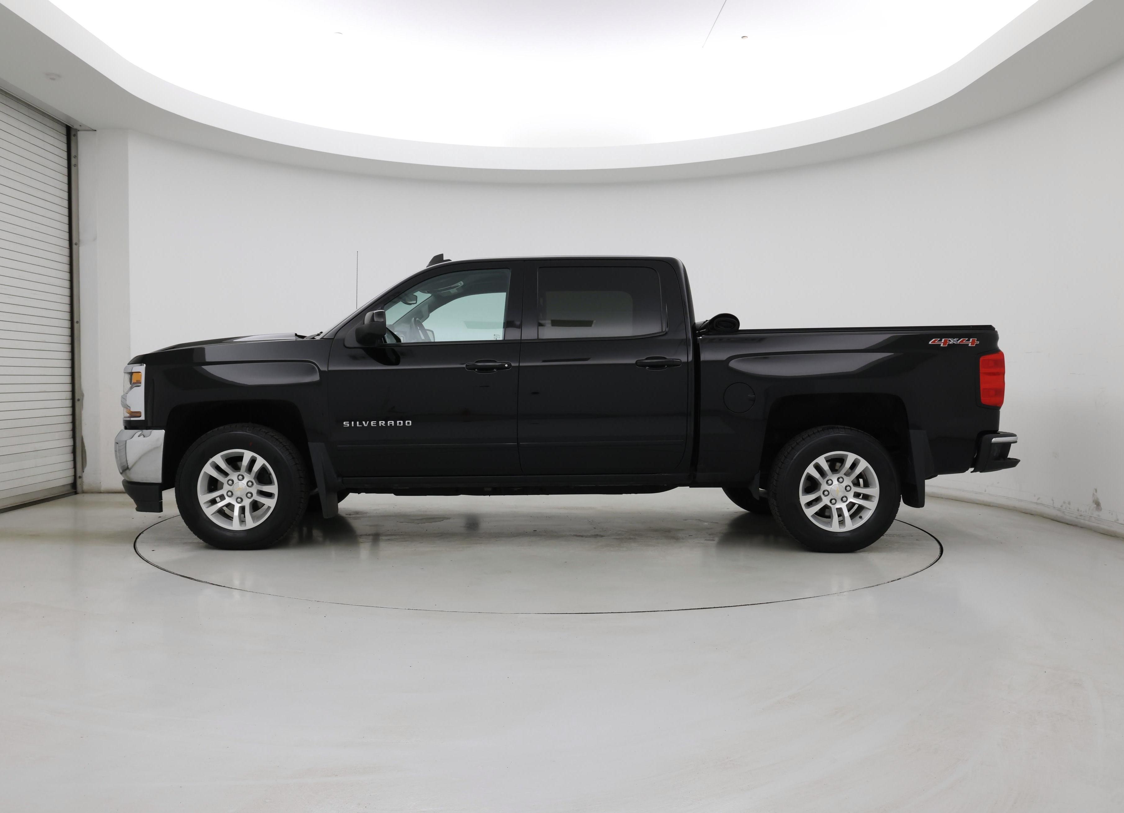 Thumbnail: 2017 Chevrolet Silverado 1500 - 3