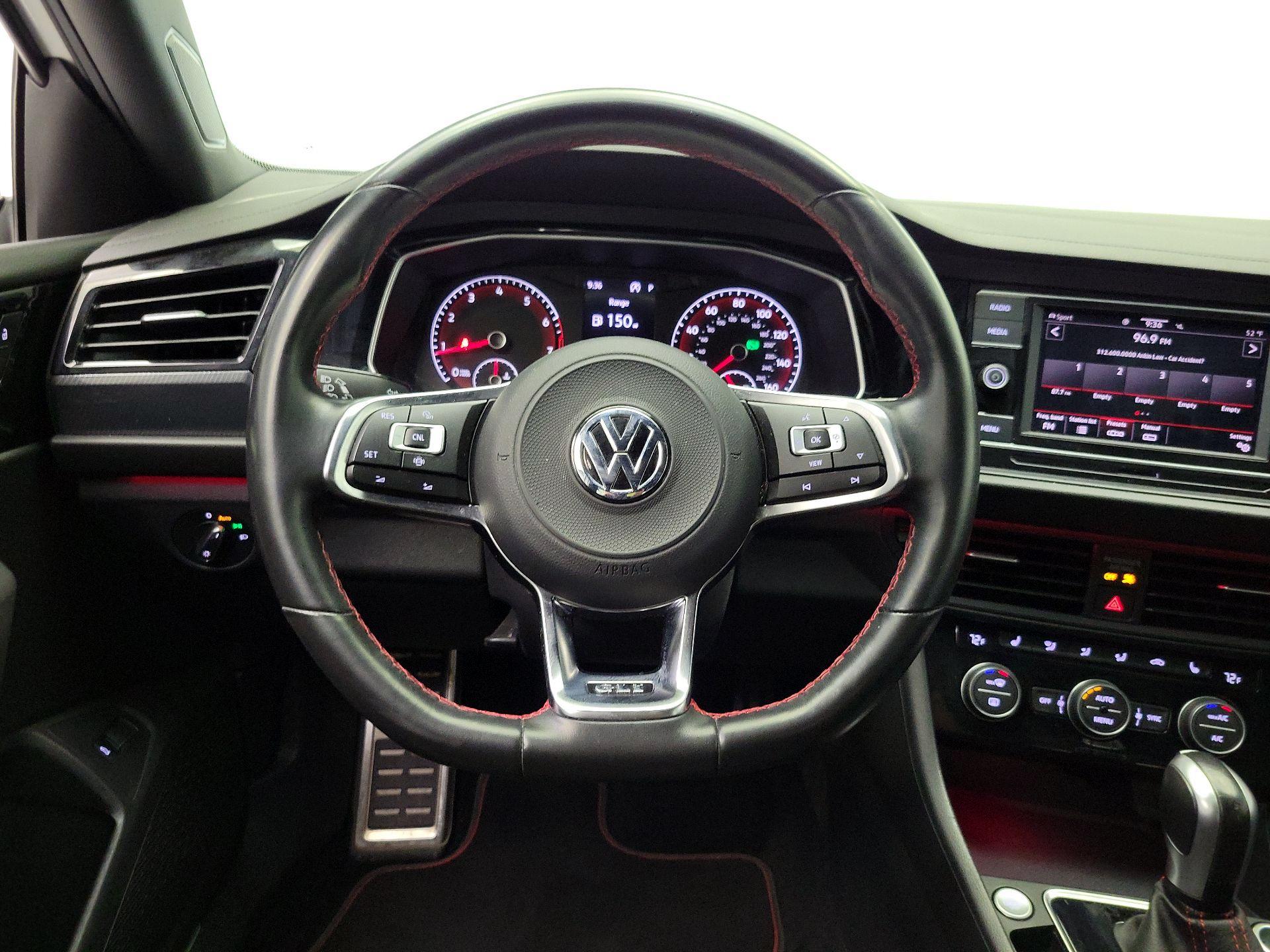 Thumbnail: 2021 Volkswagen Jetta - 10