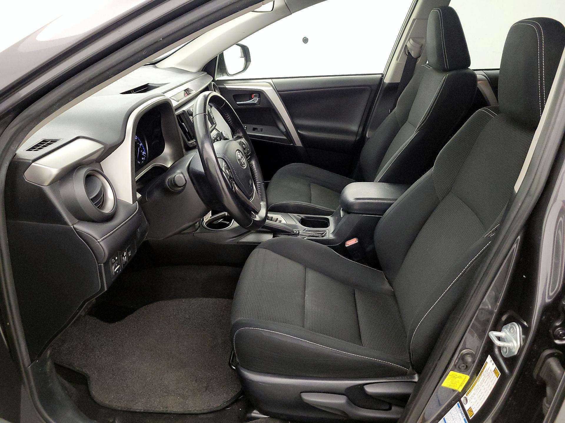 Thumbnail: 2017 Toyota RAV4 - 11