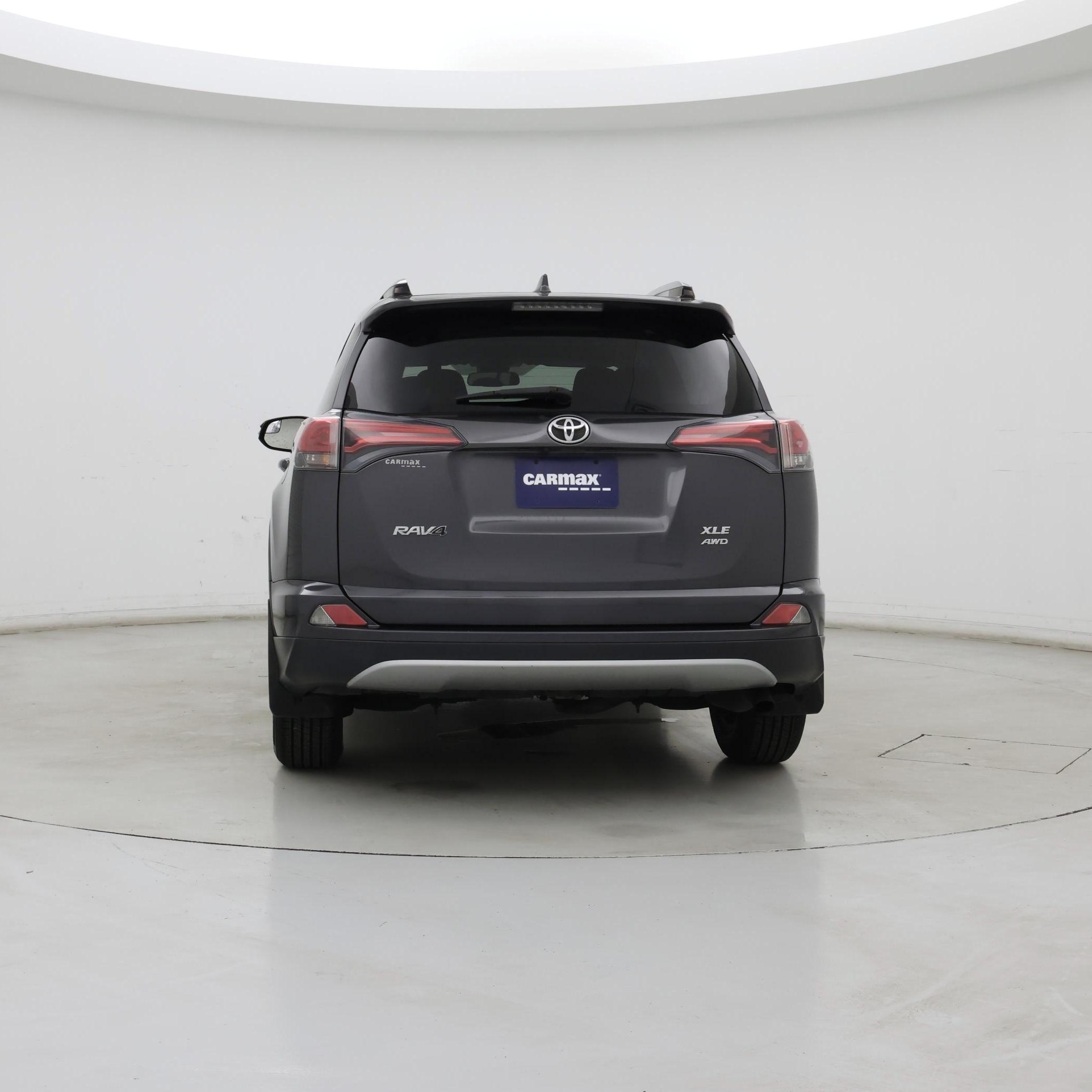 Thumbnail: 2017 Toyota RAV4 - 6