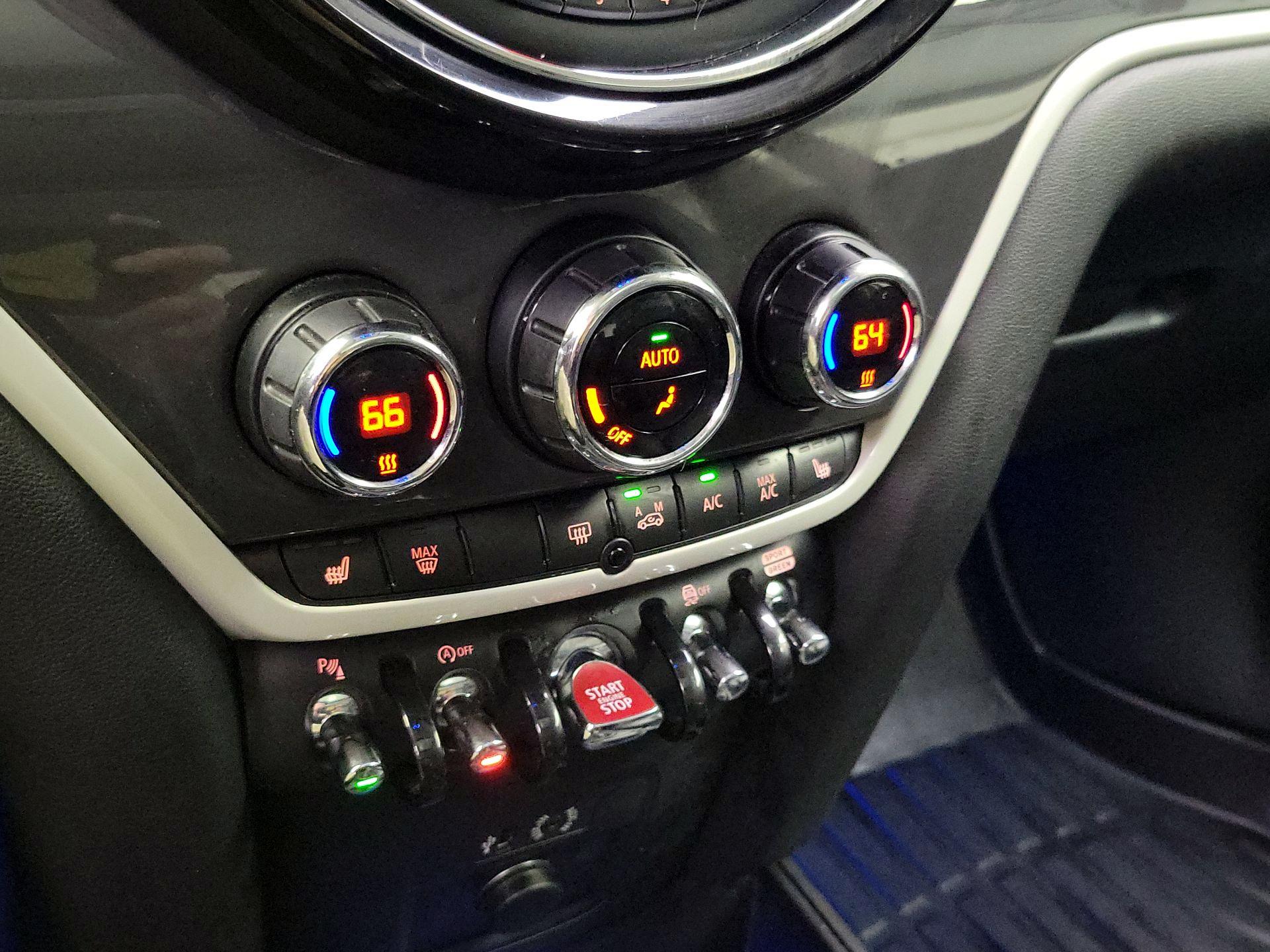 Thumbnail: 2018 MINI Cooper Countryman - 17