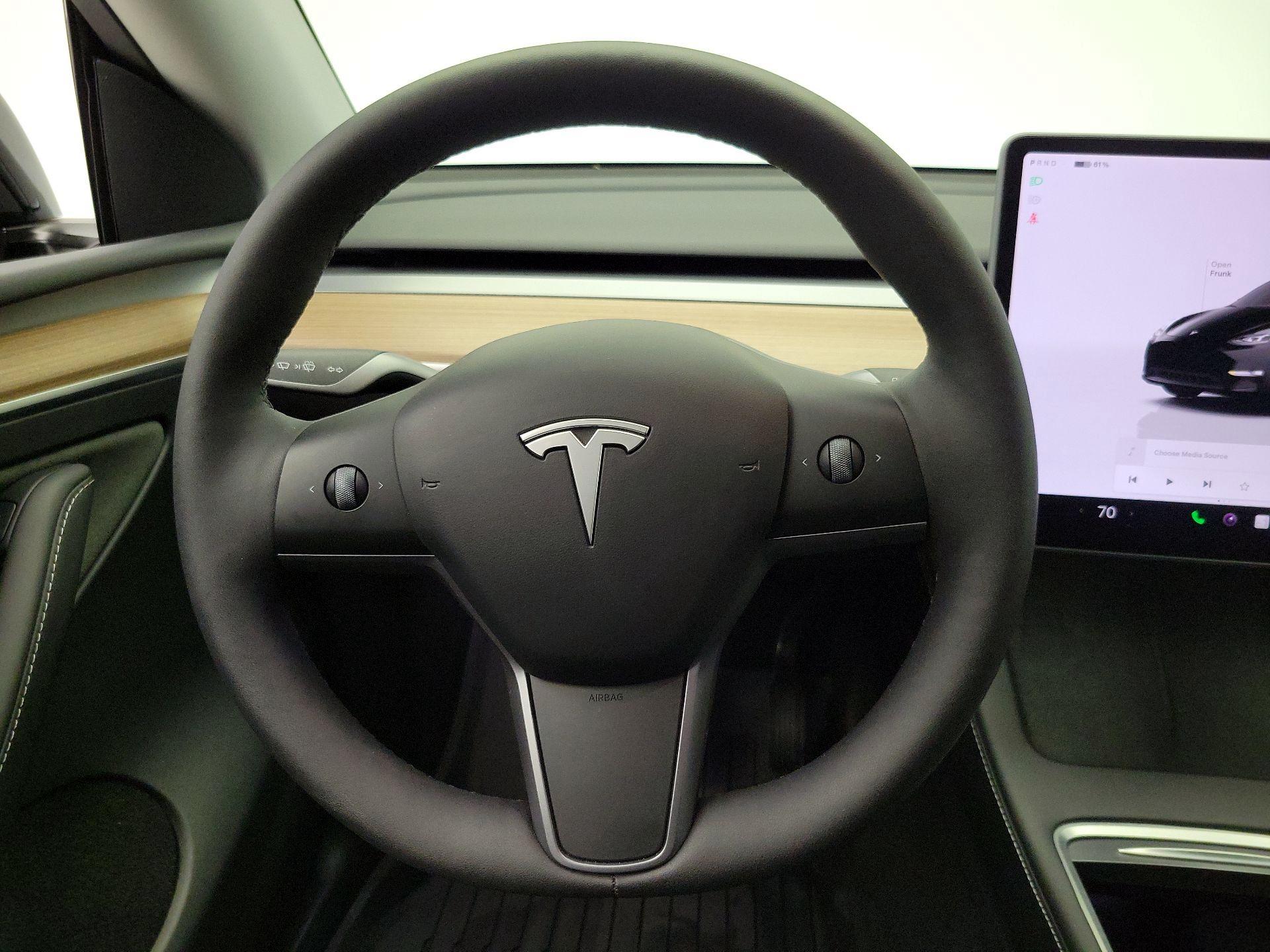 Thumbnail: 2024 Tesla Model Y - 10