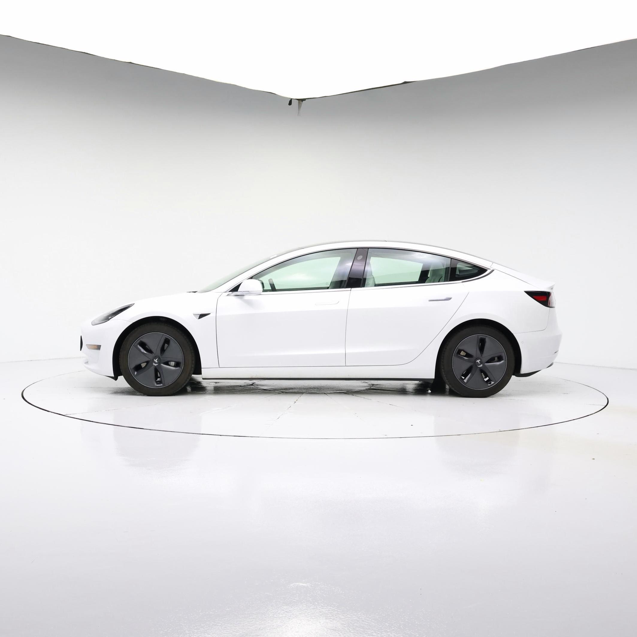 Thumbnail: 2020 Tesla Model 3 - 3