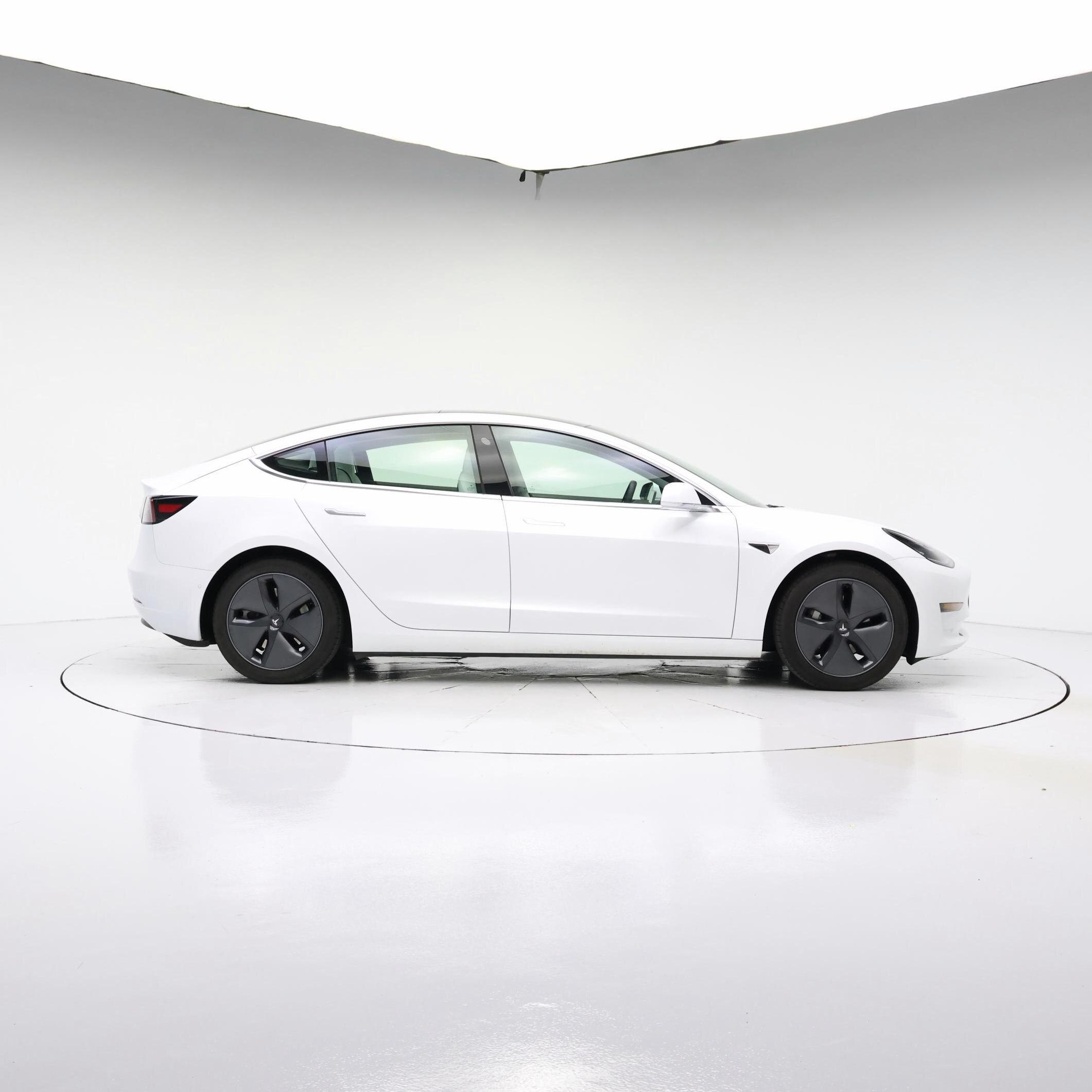 Thumbnail: 2020 Tesla Model 3 - 7