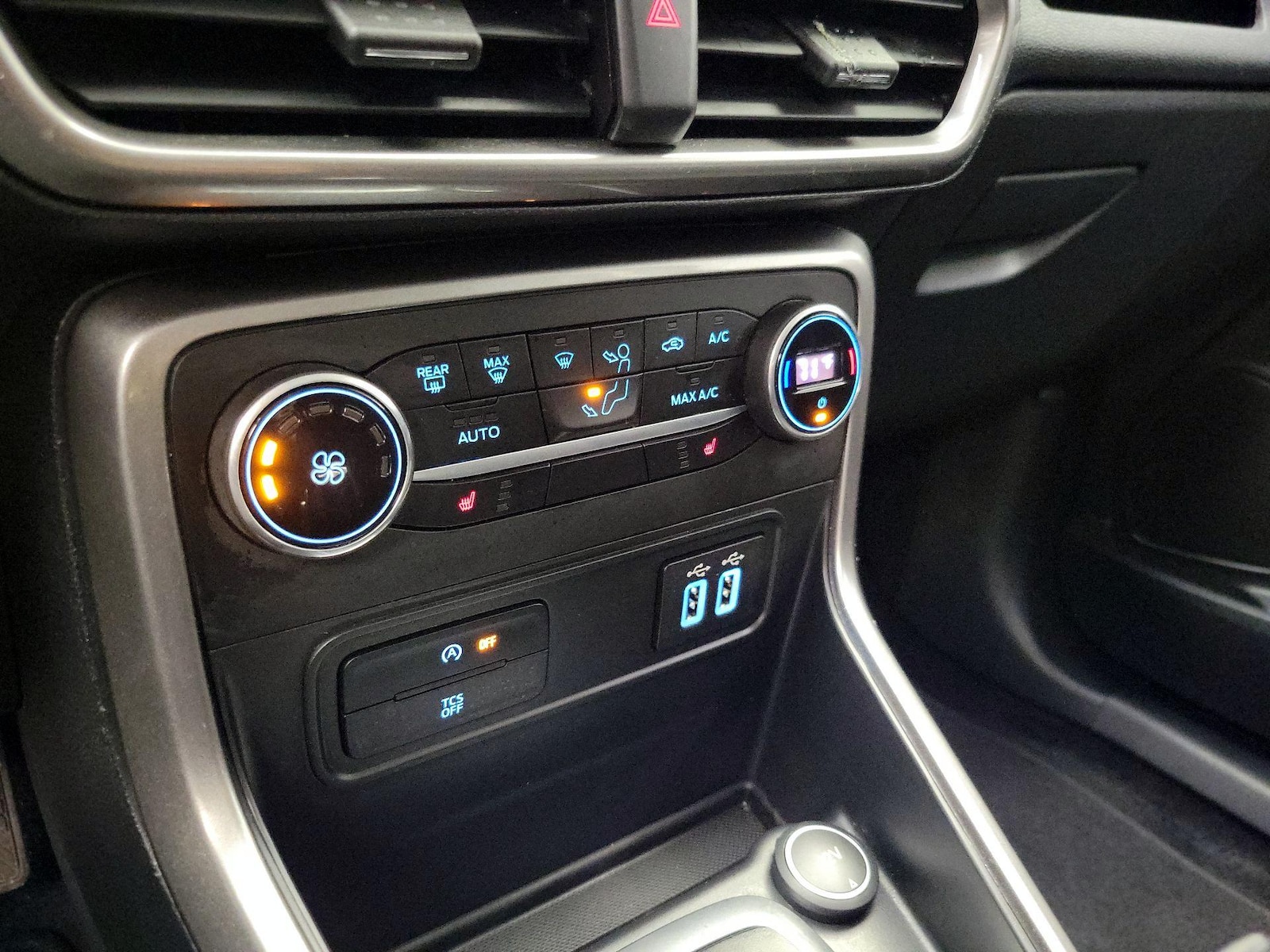 2021 Ford EcoSport SE - Photo 17