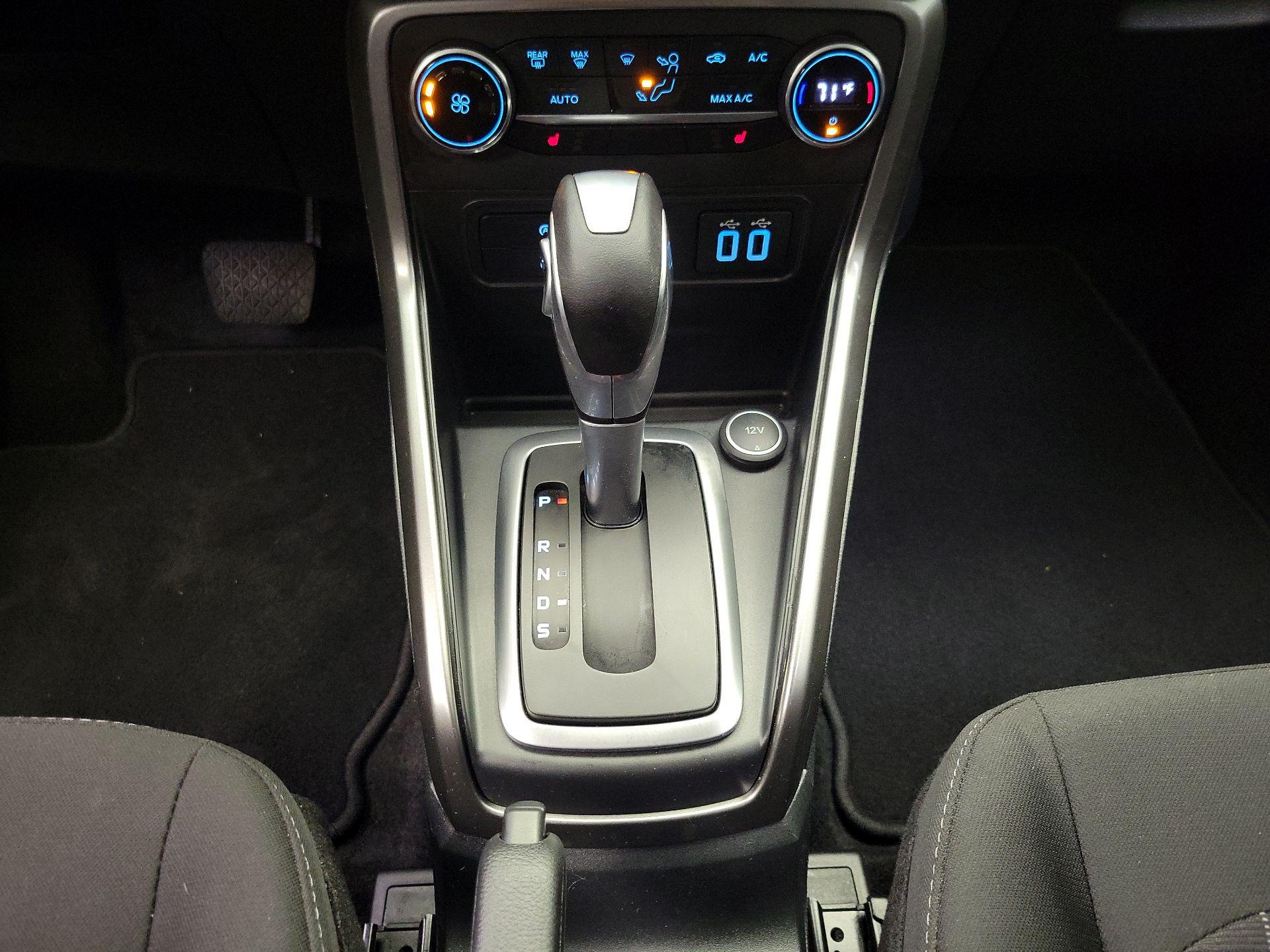 Thumbnail: 2021 Ford EcoSport - 17