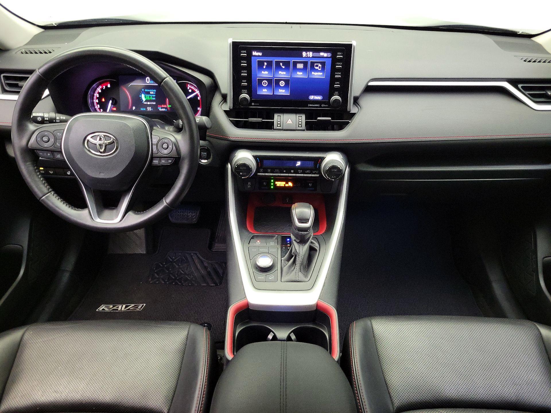 Thumbnail: 2020 Toyota RAV4 - 9
