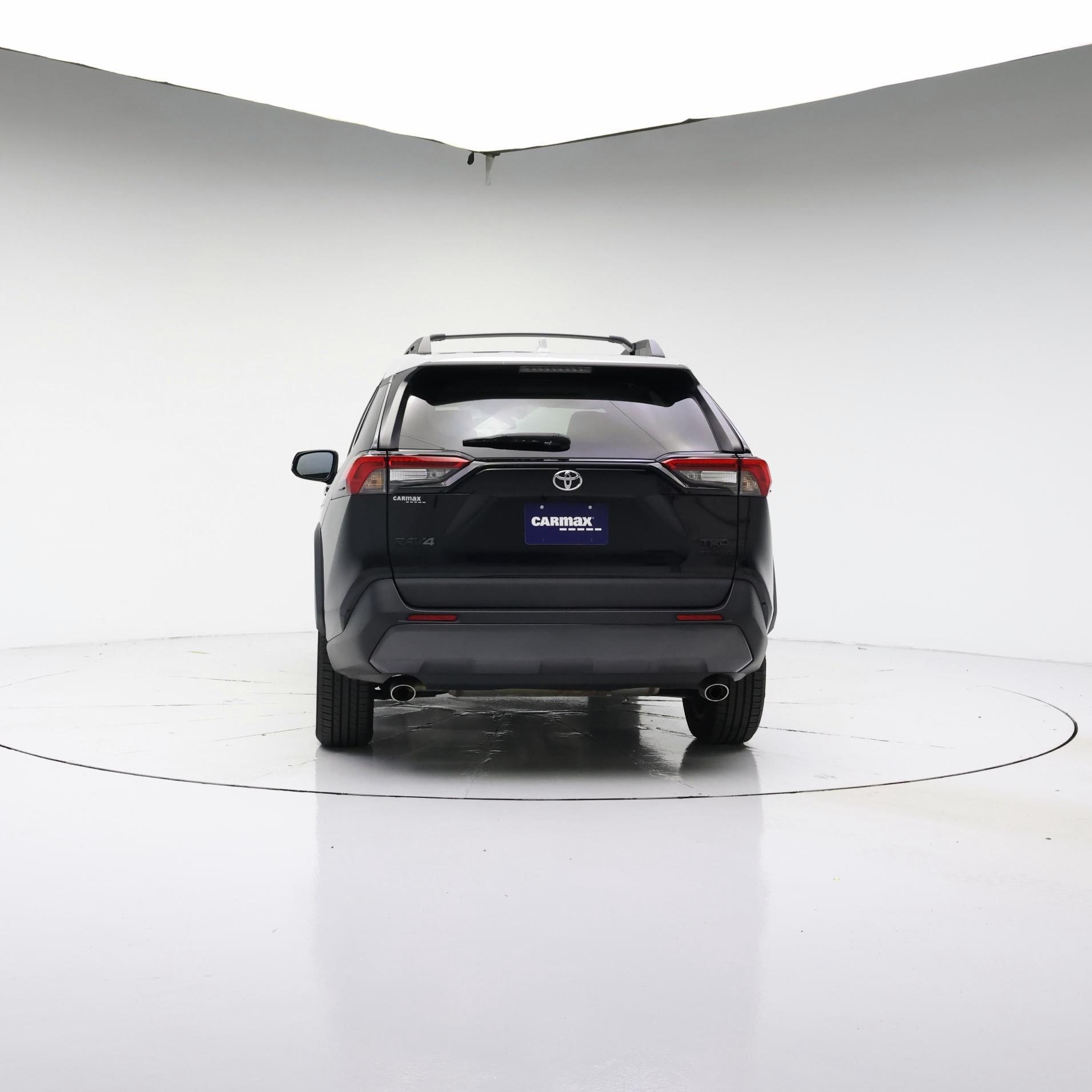 Thumbnail: 2020 Toyota RAV4 - 6