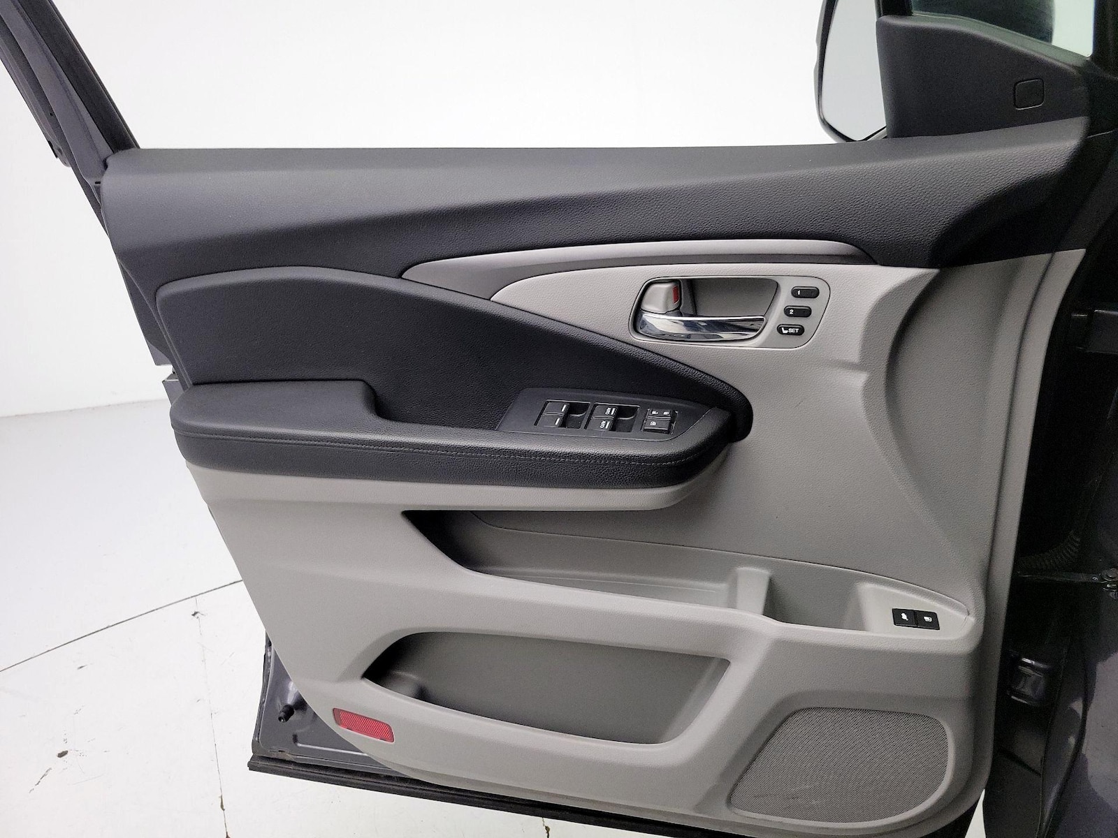 2022 Honda Pilot EX-L - Photo 13