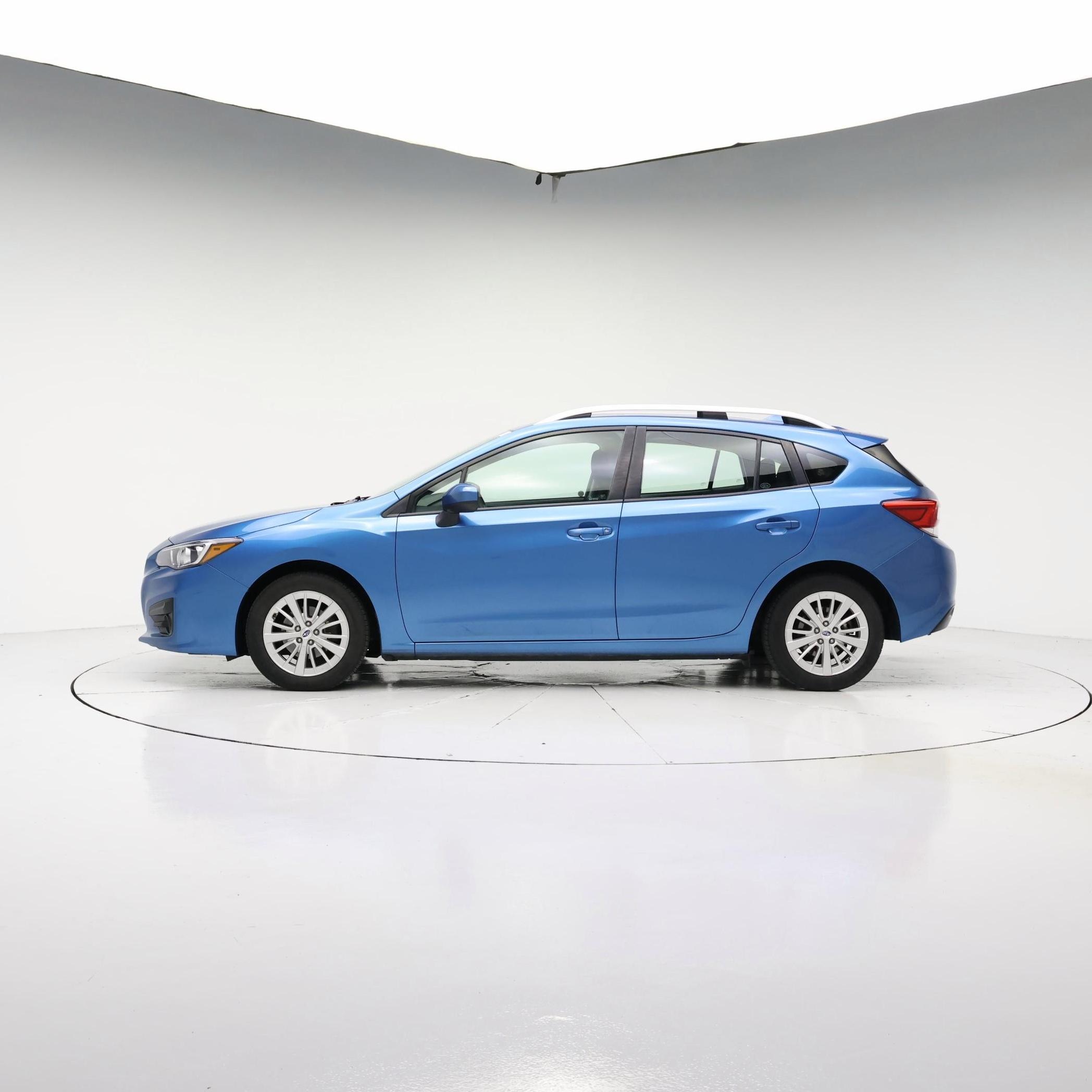 Thumbnail: 2017 Subaru Impreza - 3