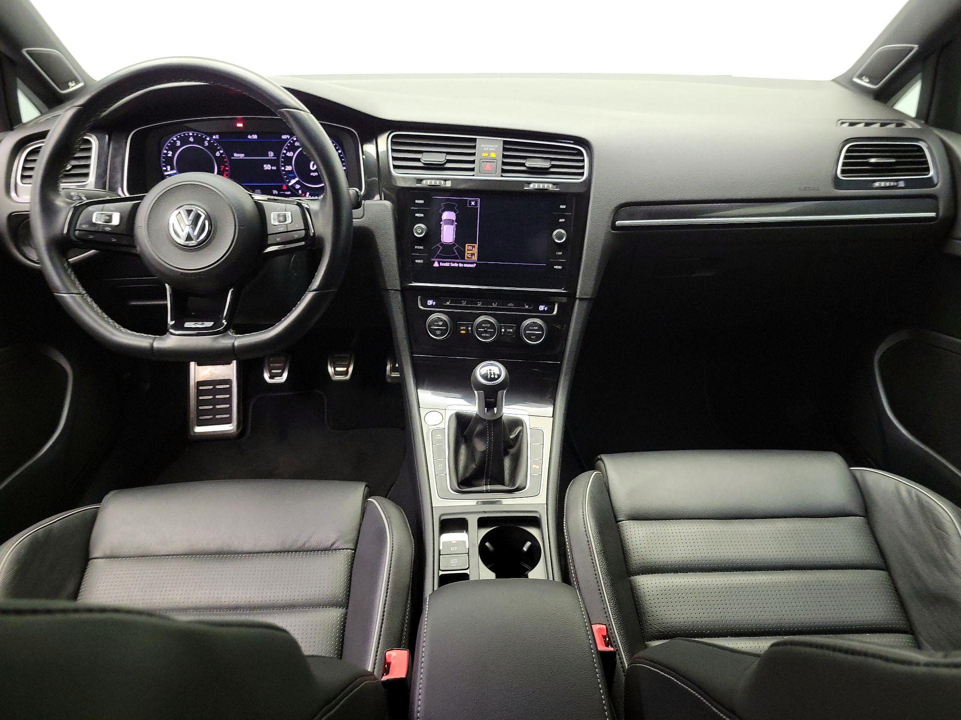 Thumbnail: 2019 Volkswagen Golf - 9