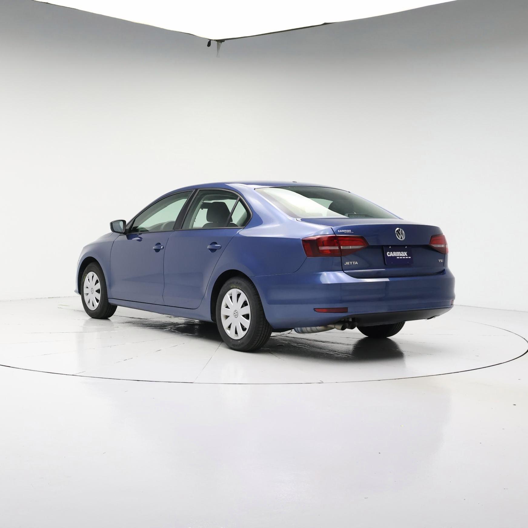 Thumbnail: 2016 Volkswagen Jetta - 2