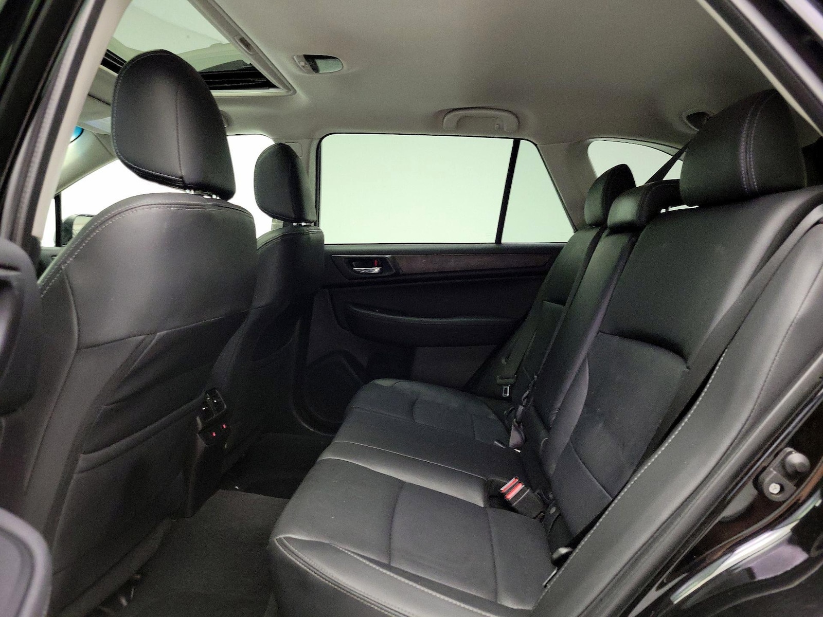 2017 Subaru Outback Limited - Photo 22