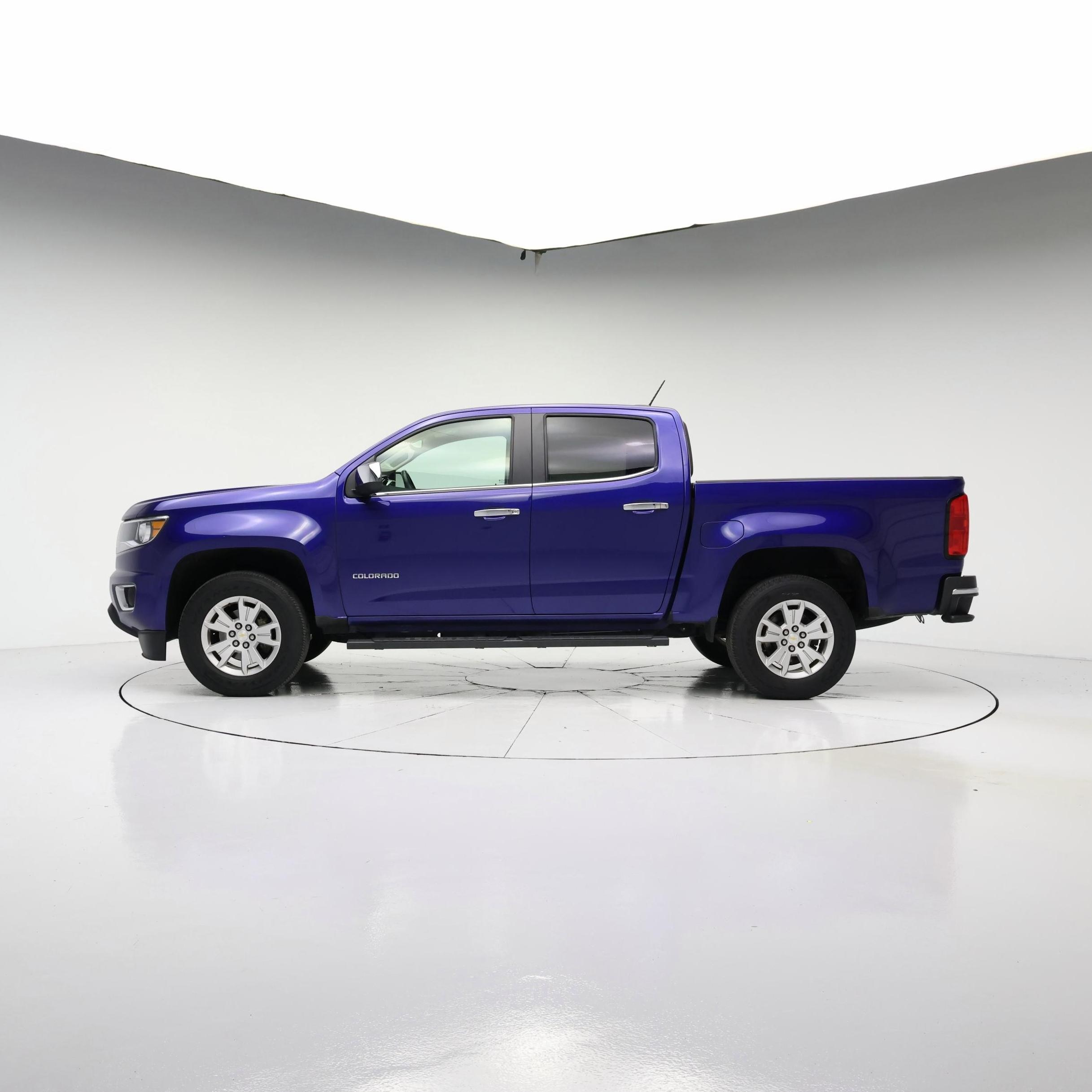 Thumbnail: 2016 Chevrolet Colorado - 3