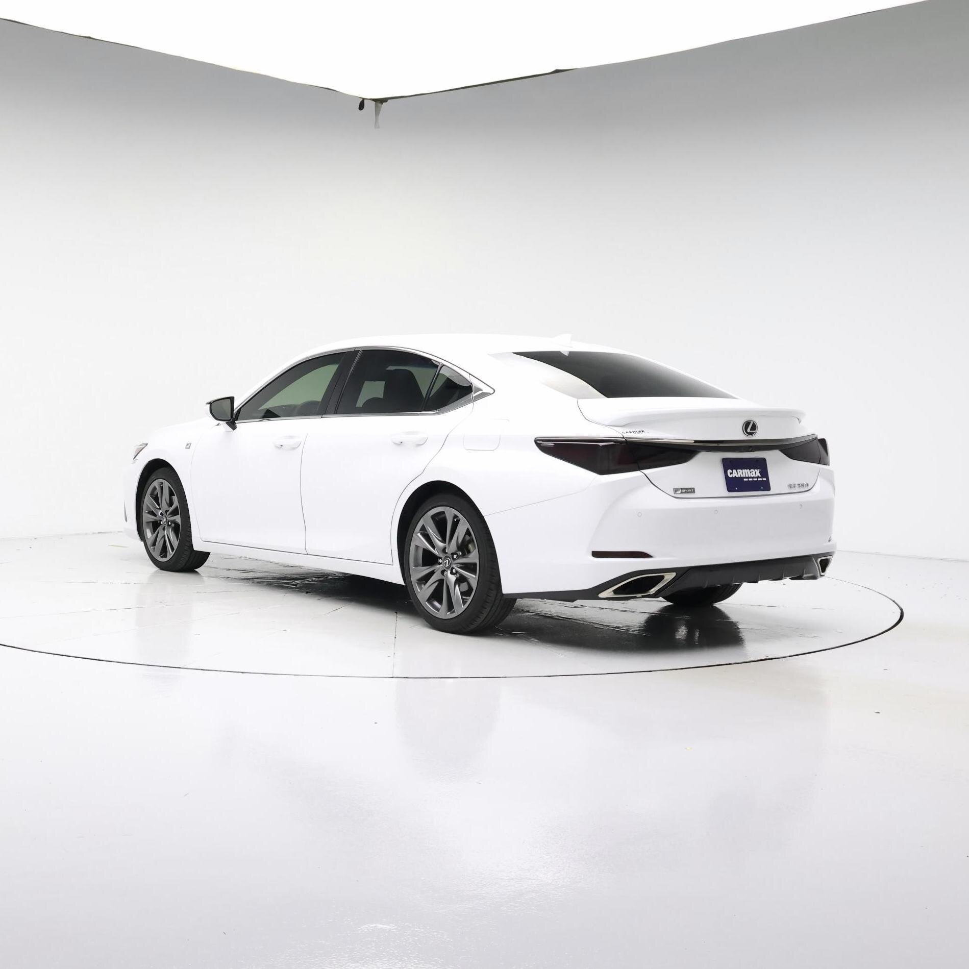 Thumbnail: 2020 Lexus ES - 2