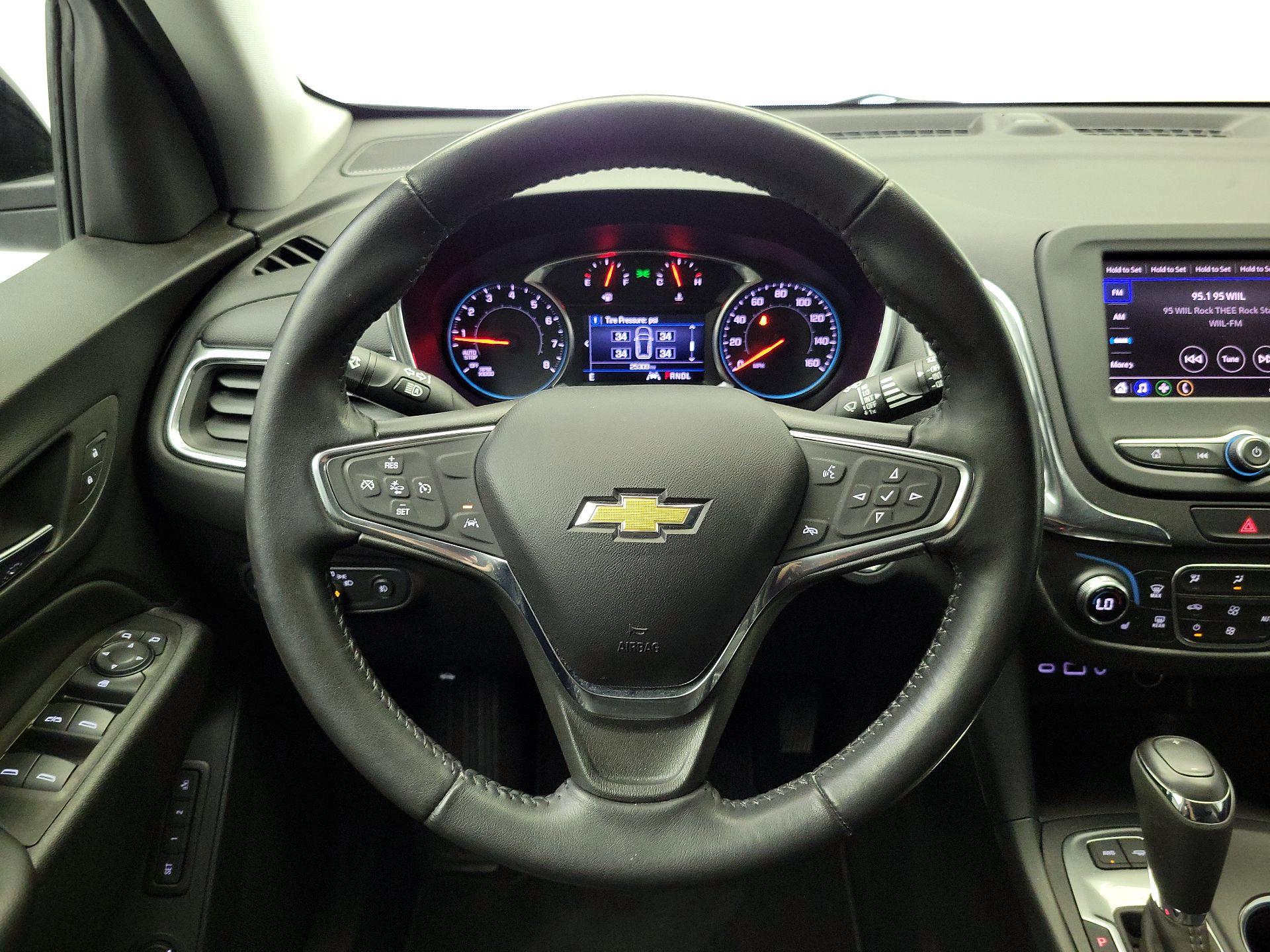 Thumbnail: 2020 Chevrolet Equinox - 10