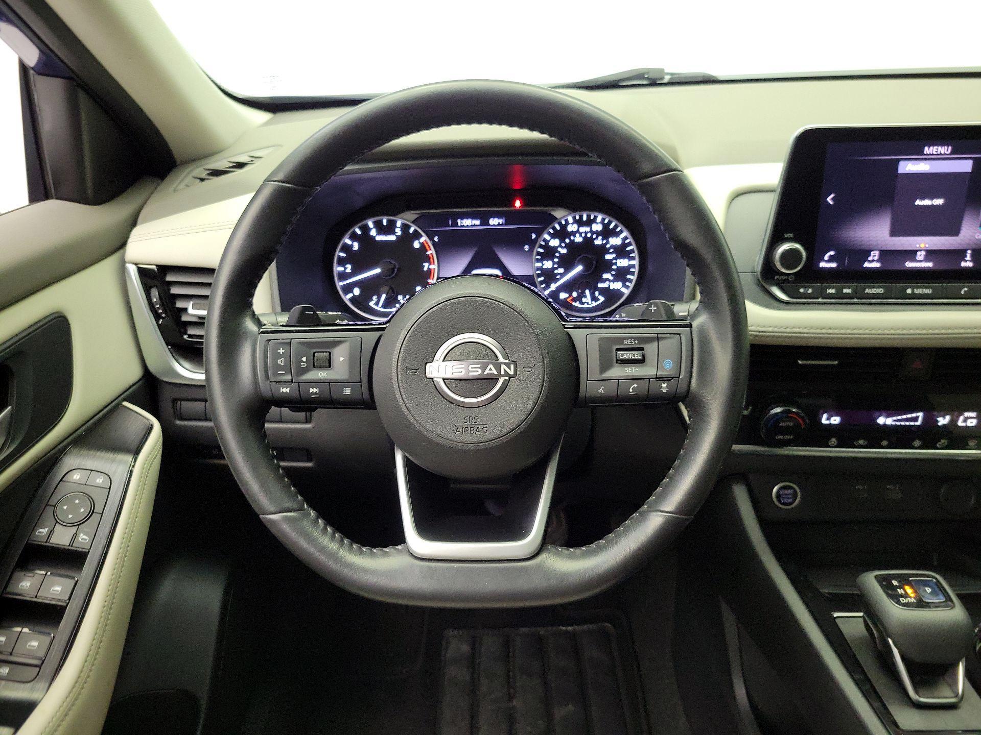Thumbnail: 2022 Nissan Rogue - 10
