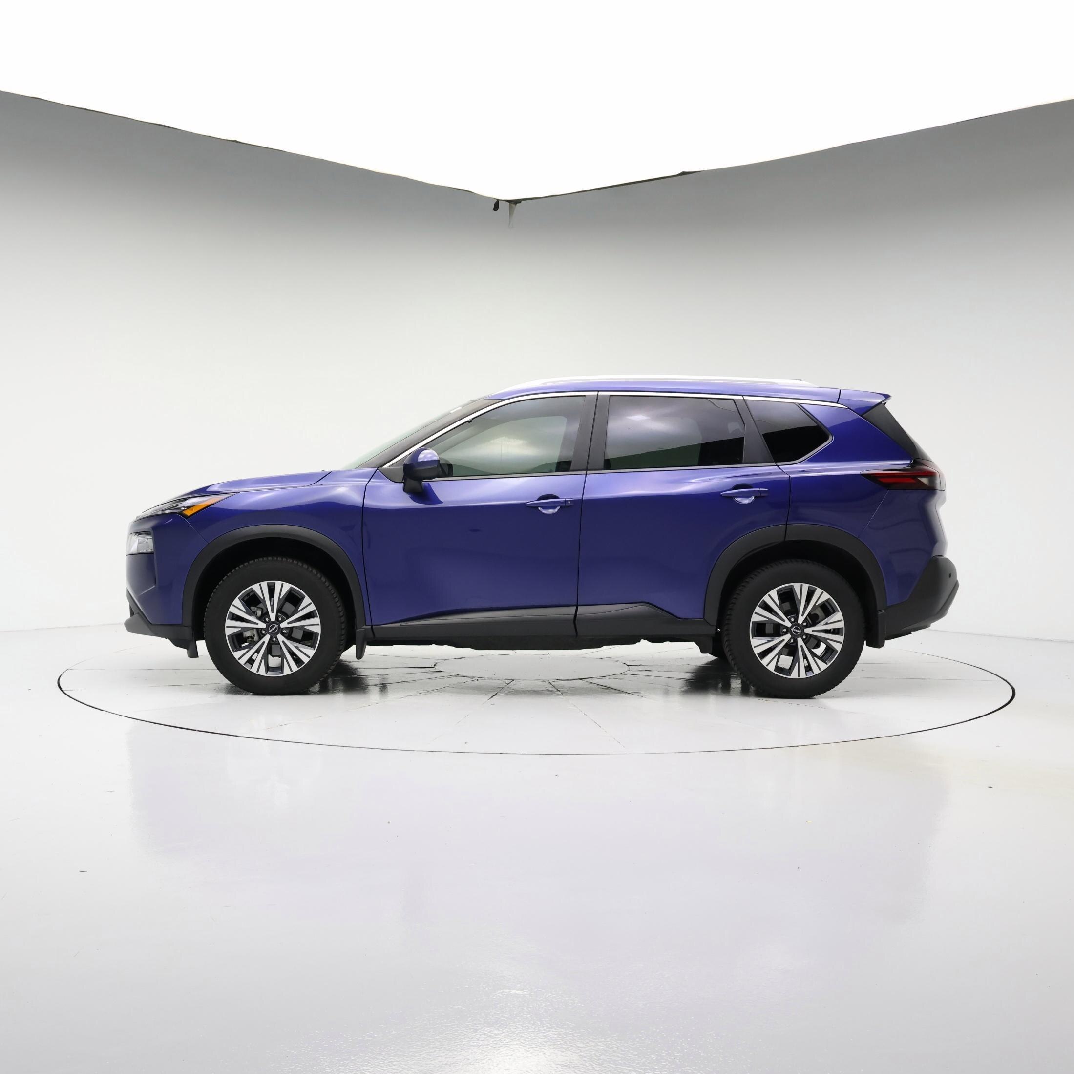 Thumbnail: 2022 Nissan Rogue - 3