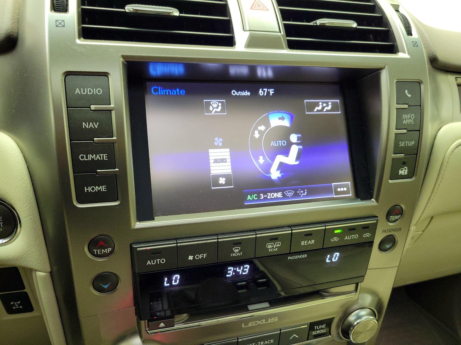 Thumbnail: 2019 Lexus GX - 17