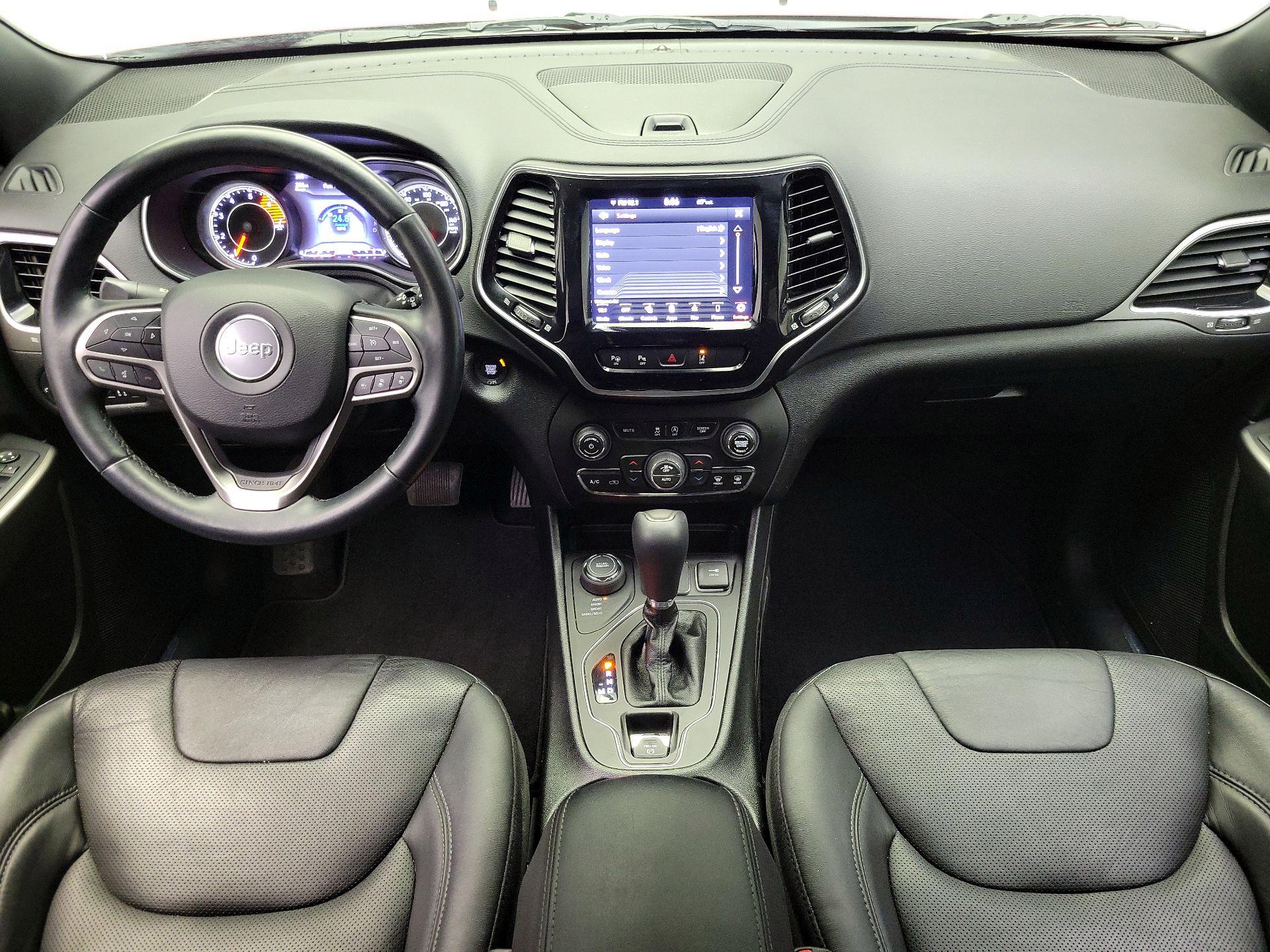 Thumbnail: 2021 Jeep Cherokee - 9