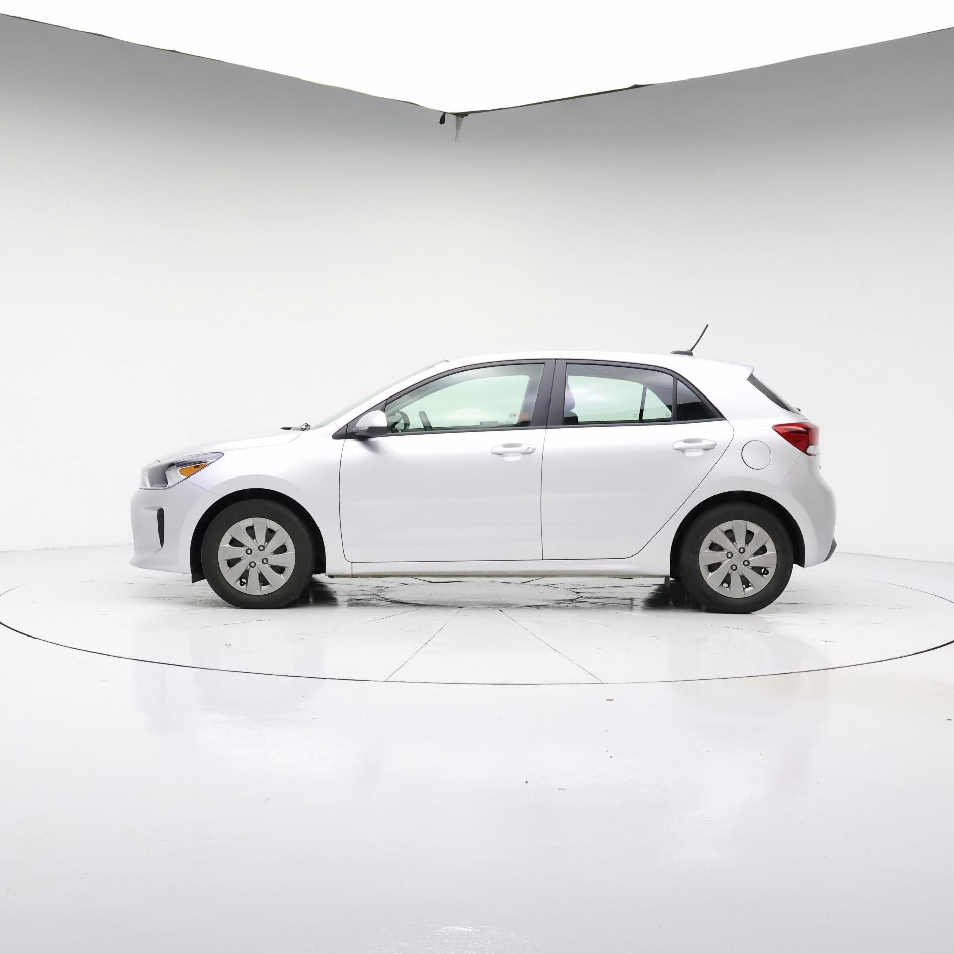 Thumbnail: 2019 Kia Rio5 - 3
