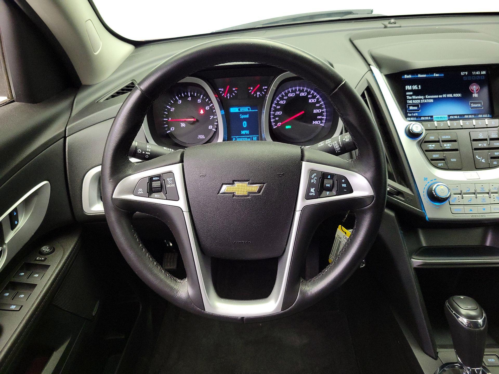 Thumbnail: 2017 Chevrolet Equinox - 10