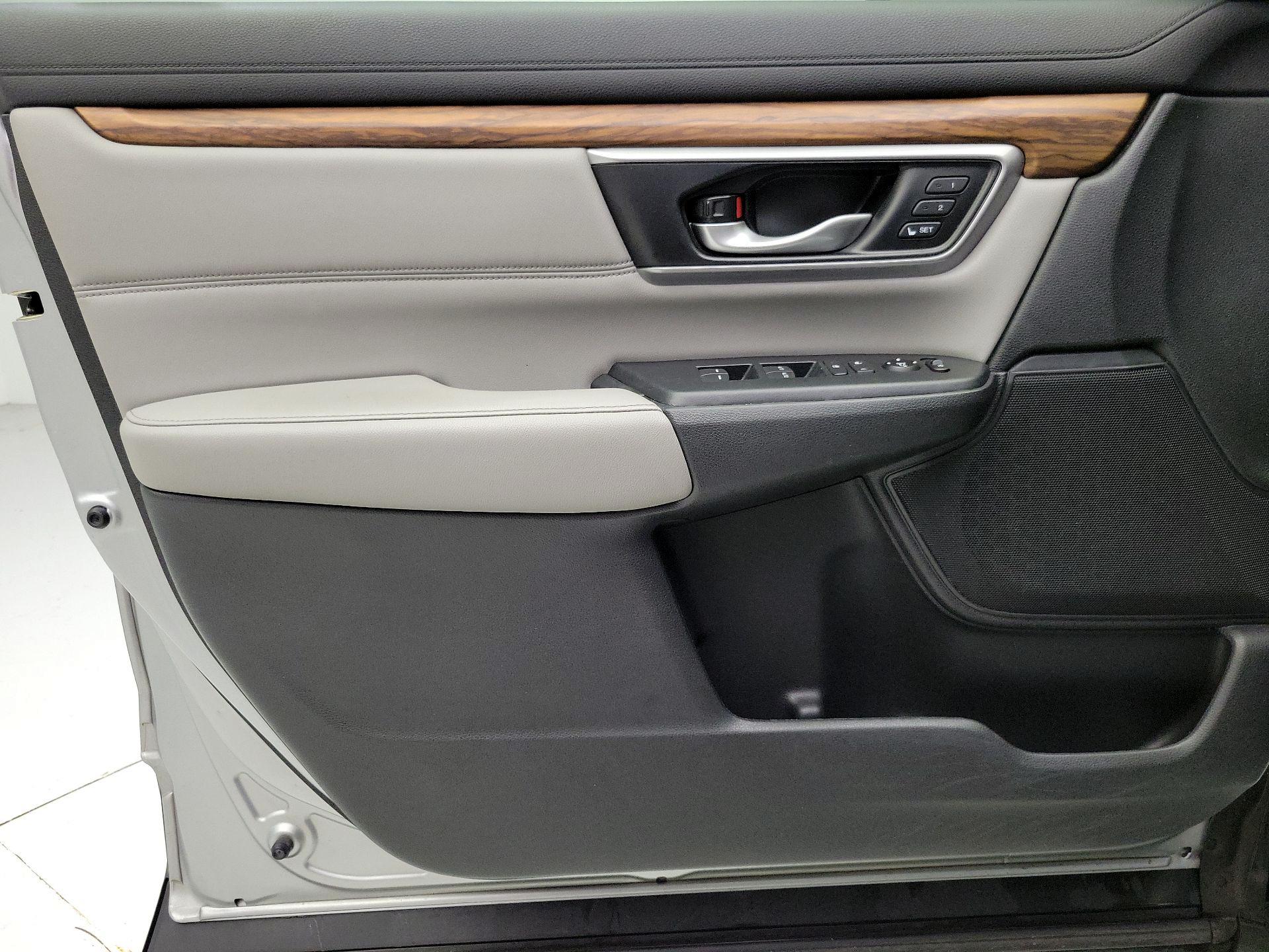 Thumbnail: 2018 Honda CR-V - 12