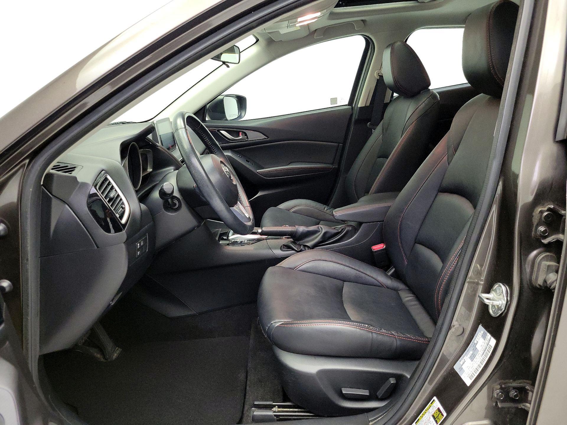 Thumbnail: 2015 Mazda Mazda3 - 11