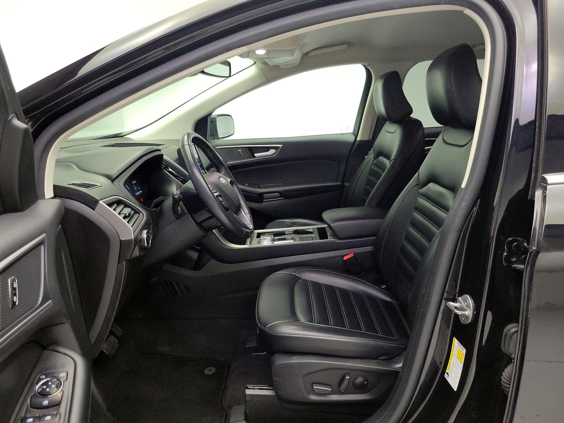 Thumbnail: 2023 Ford Edge - 11