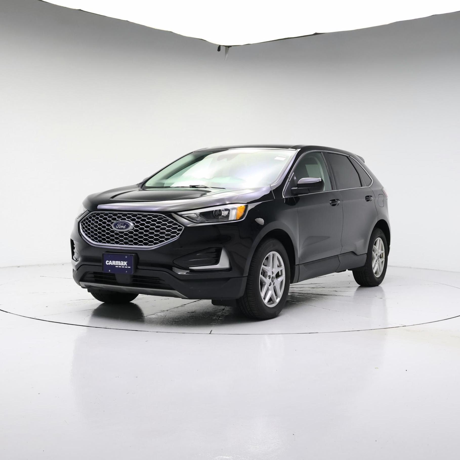 Thumbnail: 2023 Ford Edge - 4
