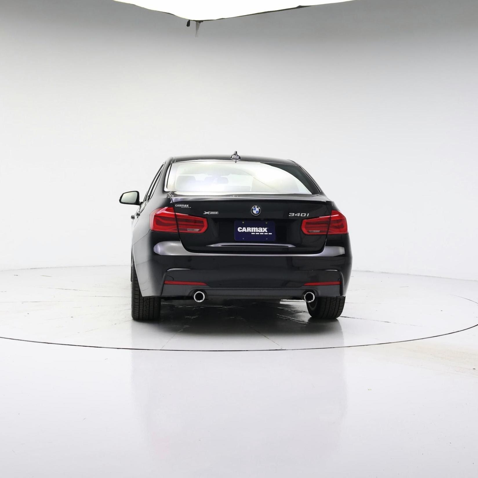 Thumbnail: 2017 BMW 3 Series - 6
