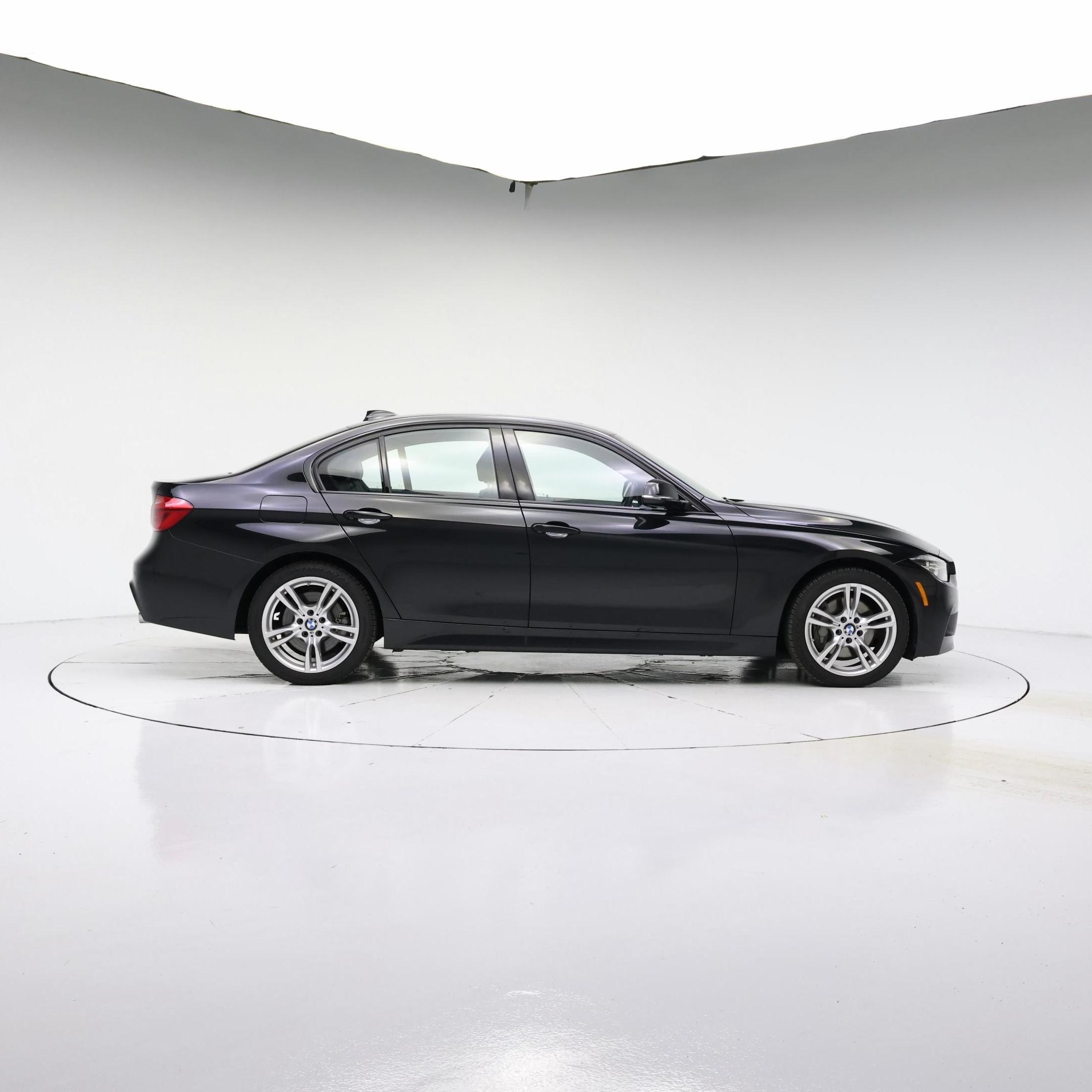 Thumbnail: 2017 BMW 3 Series - 7