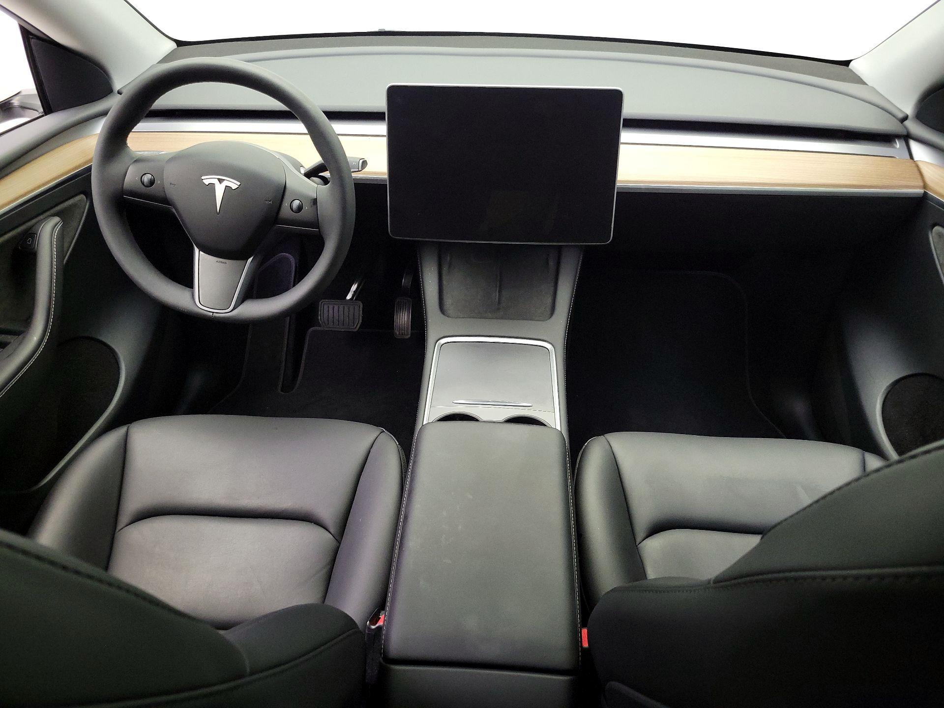 Thumbnail: 2023 Tesla Model Y - 9