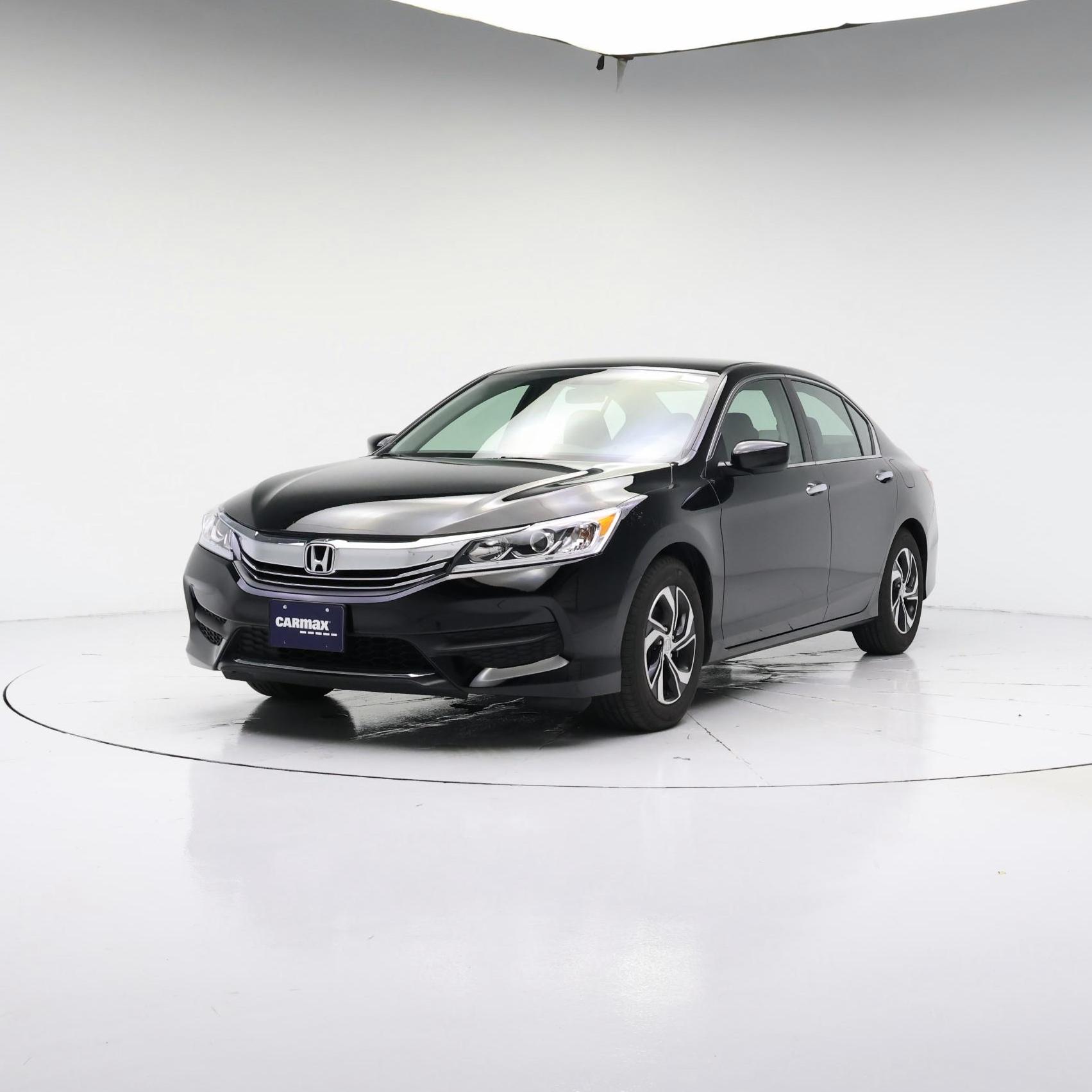 Thumbnail: 2017 Honda Accord - 4