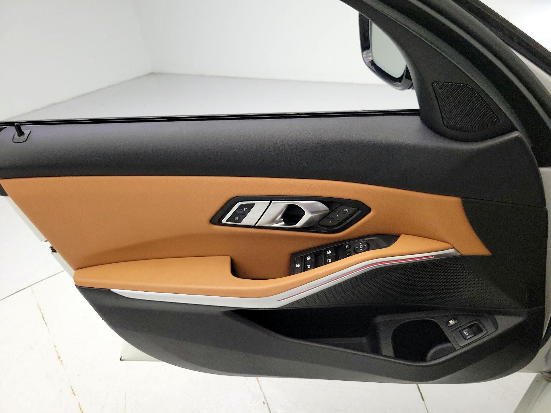 Thumbnail: 2023 BMW 3 Series - 12