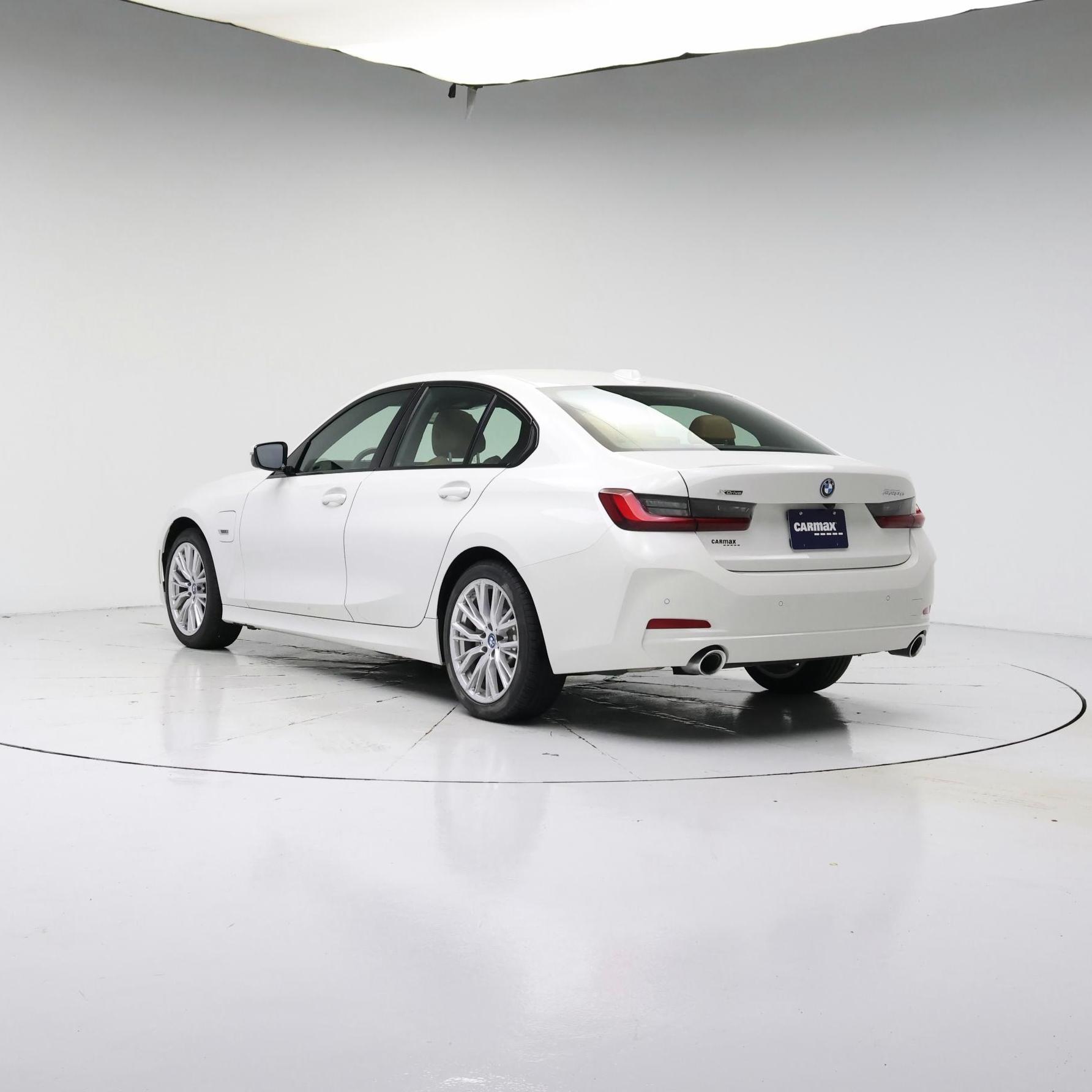 Thumbnail: 2023 BMW 3 Series - 2
