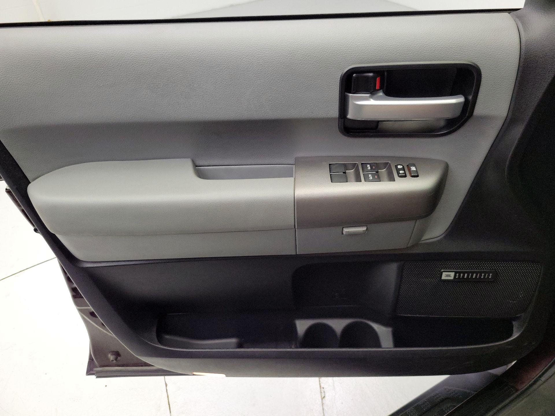 Thumbnail: 2015 Toyota Sequoia - 12