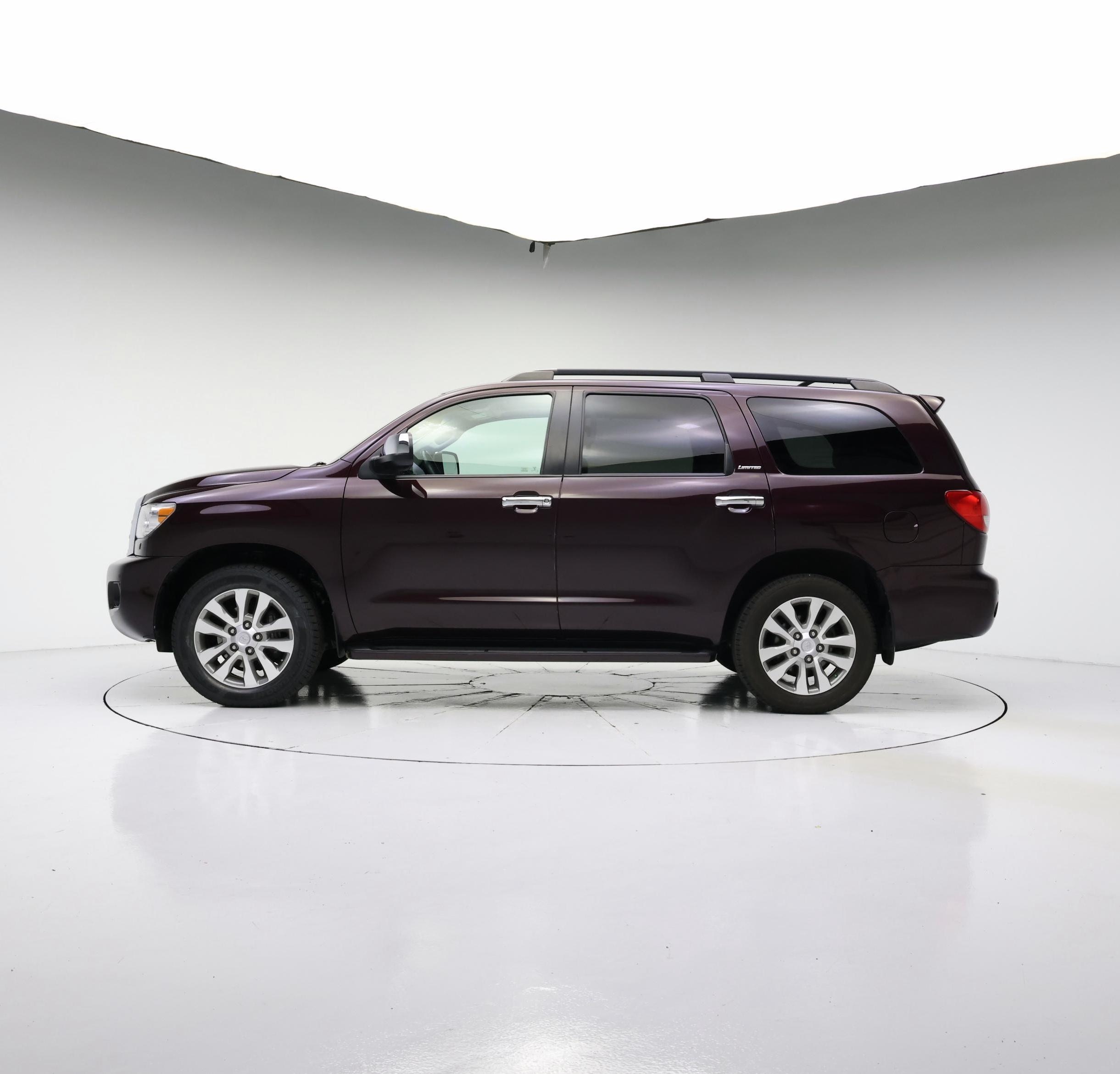 Thumbnail: 2015 Toyota Sequoia - 3