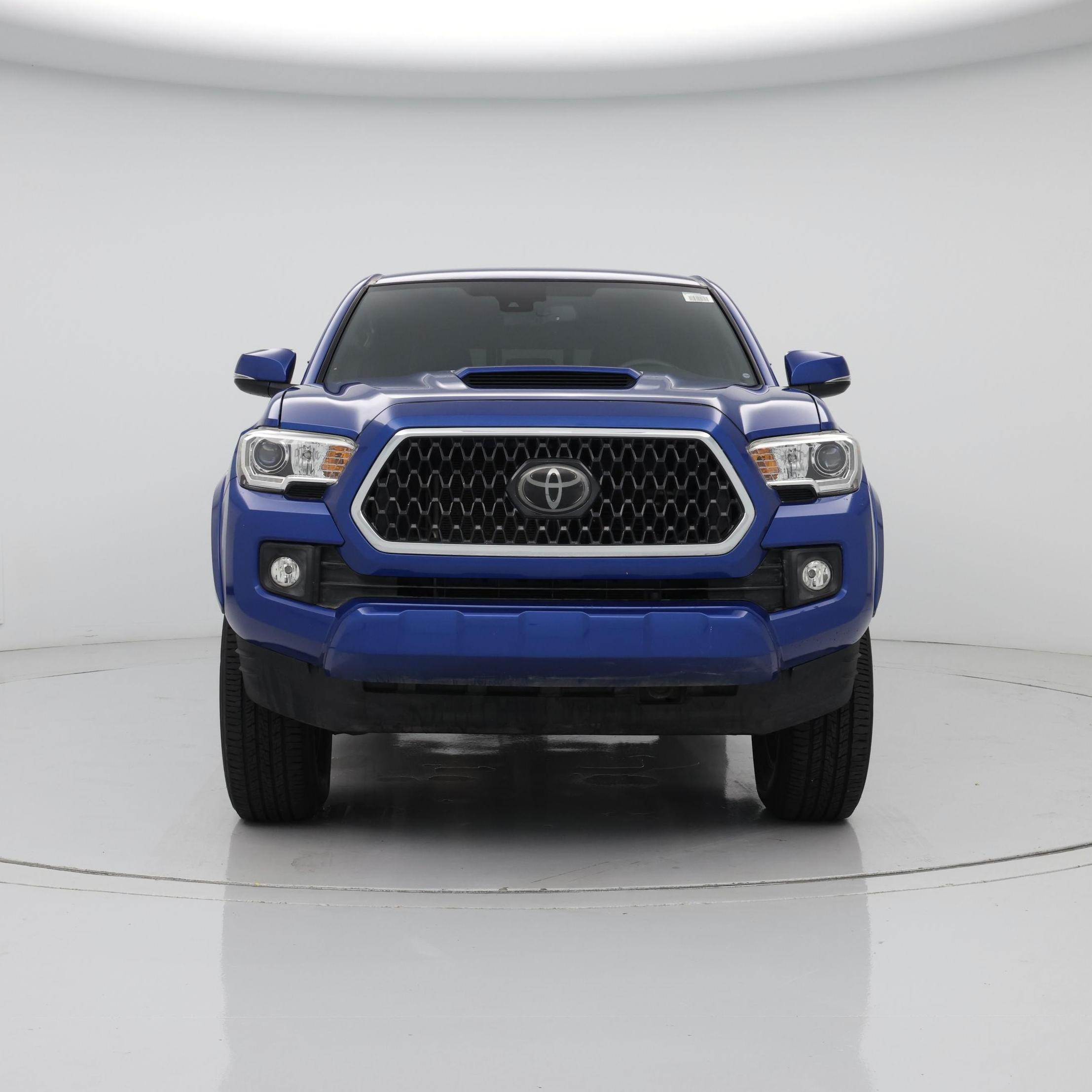 Thumbnail: 2018 Toyota Tacoma - 5