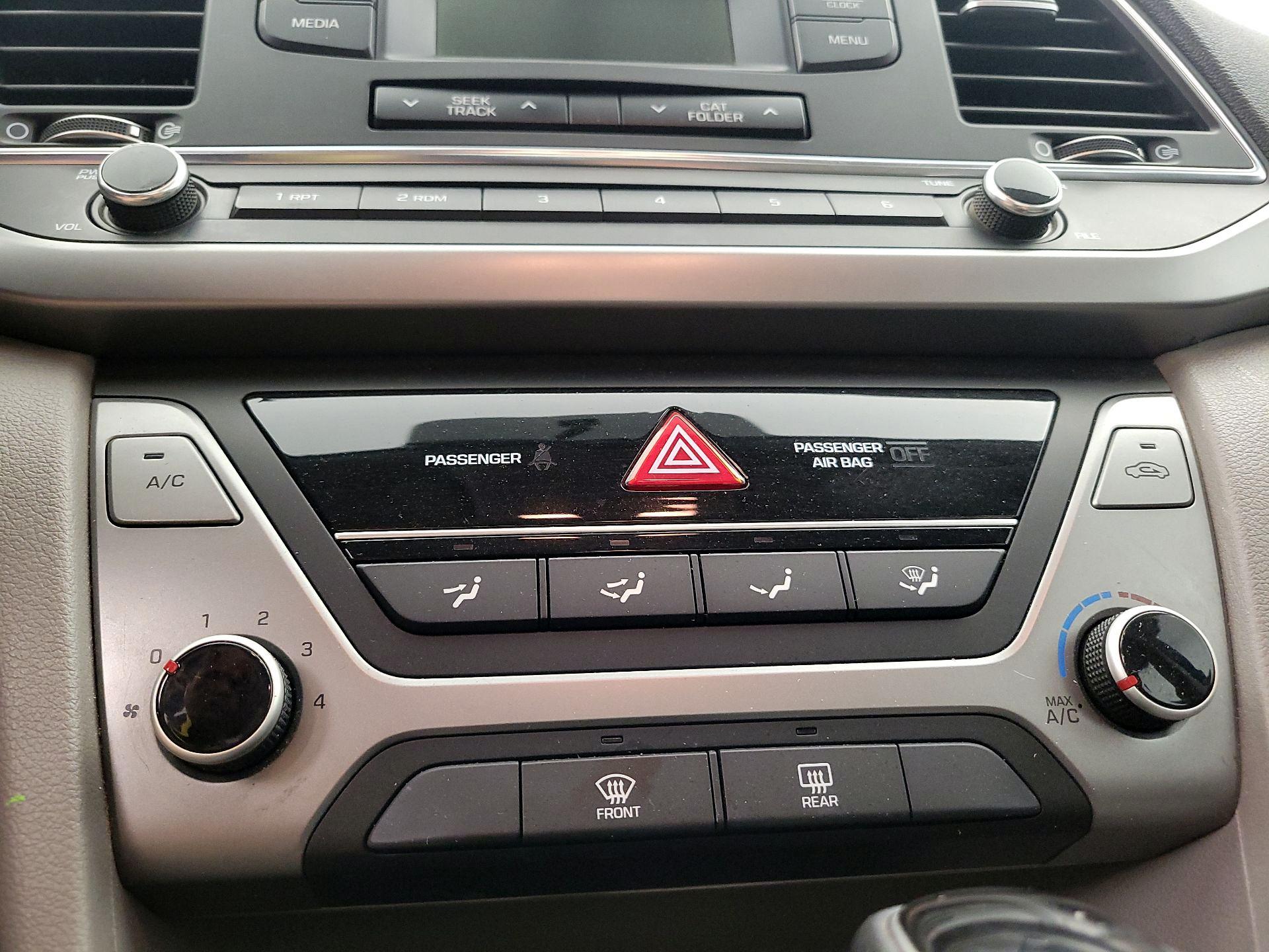 Thumbnail: 2017 Hyundai Elantra - 15