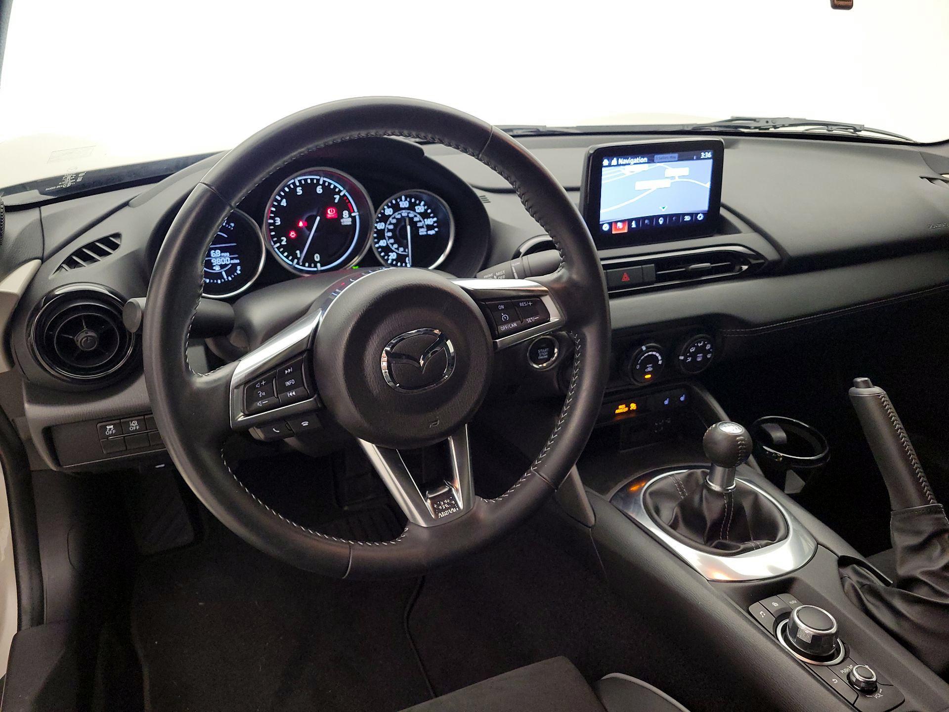 Thumbnail: 2022 Mazda MX-5 Miata - 9