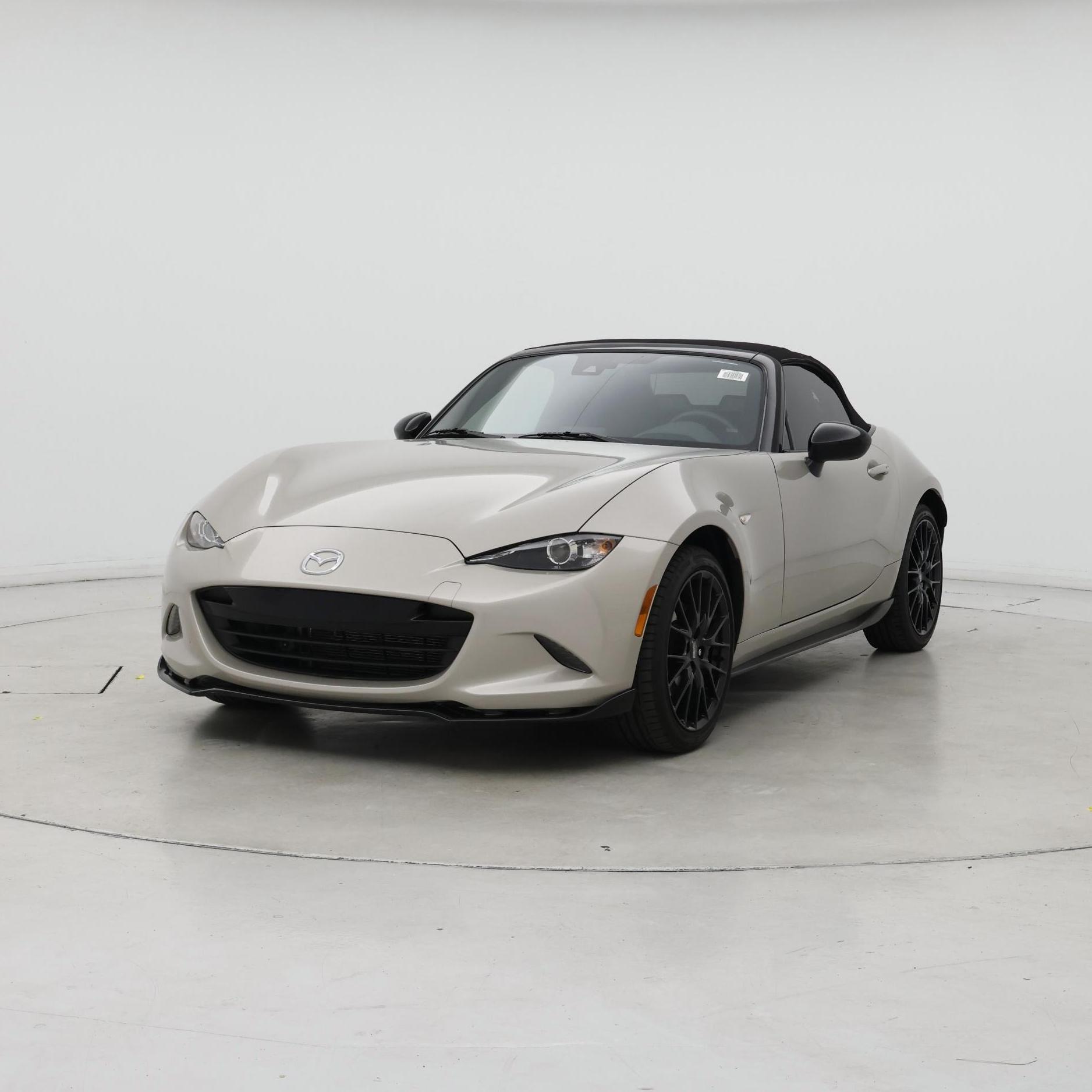 Thumbnail: 2022 Mazda MX-5 Miata - 4