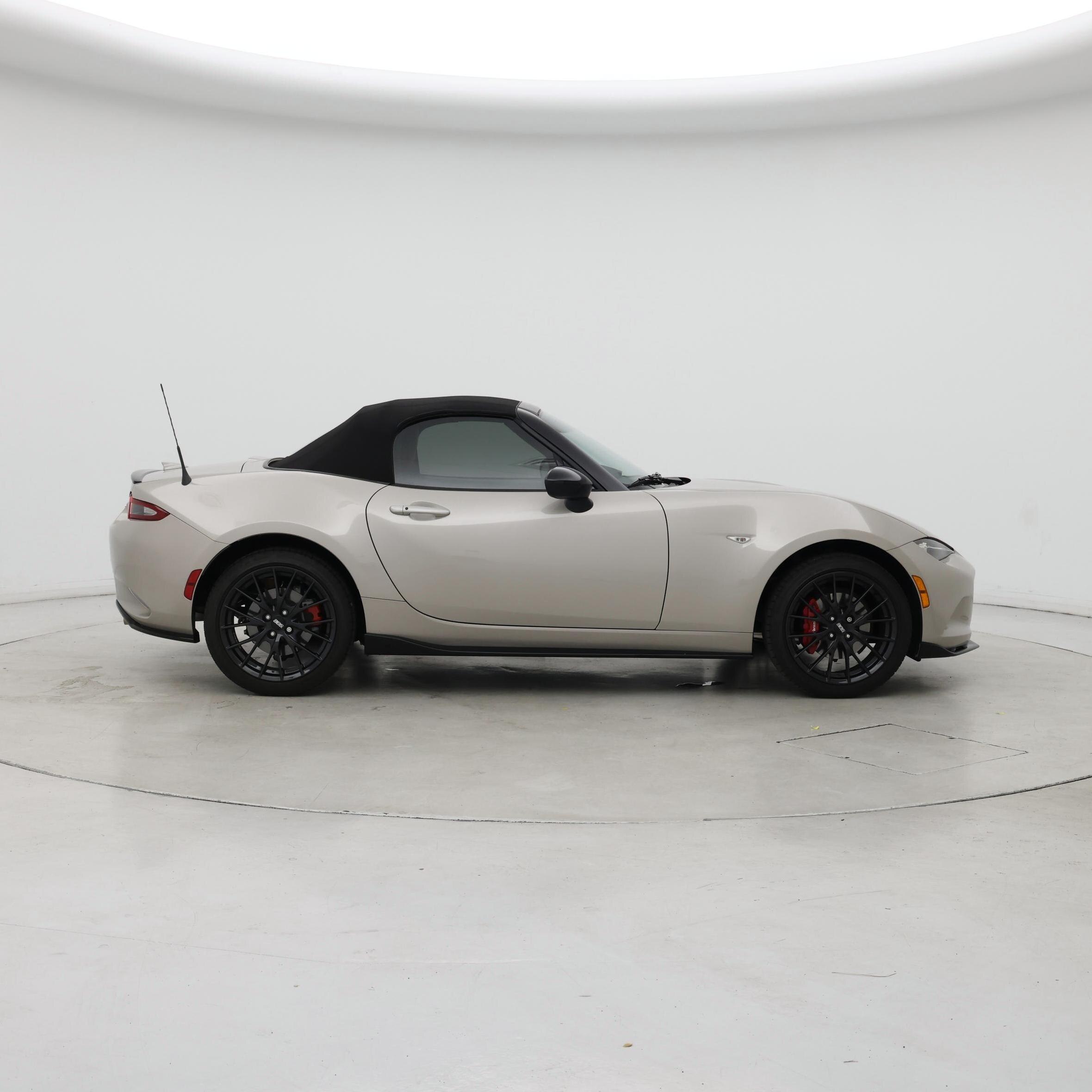 Thumbnail: 2022 Mazda MX-5 Miata - 7
