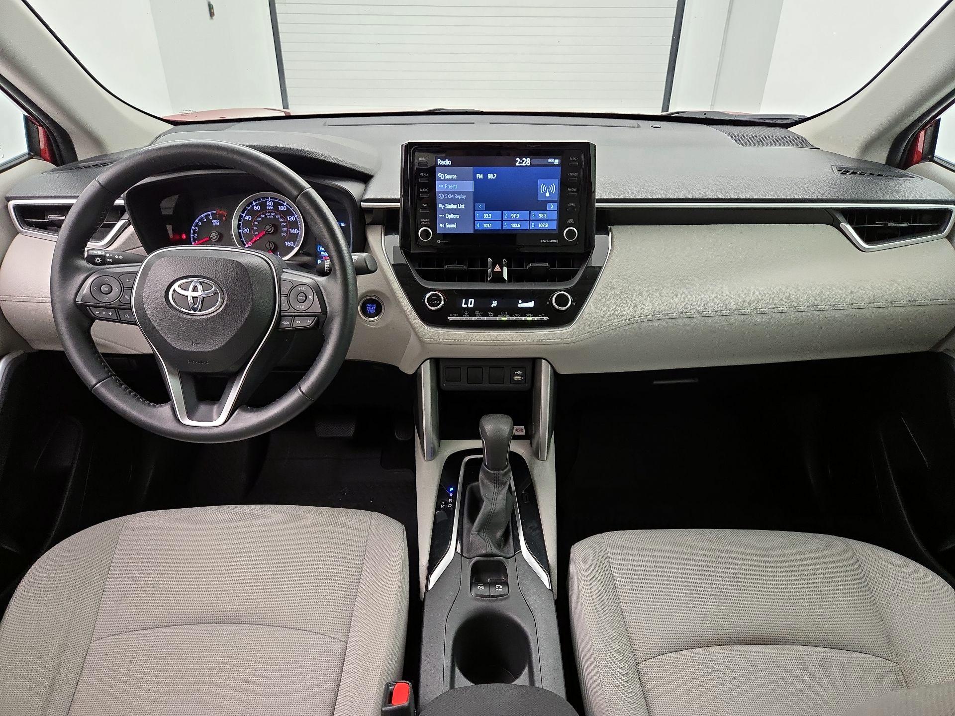 Thumbnail: 2022 Toyota Corolla Cross - 9