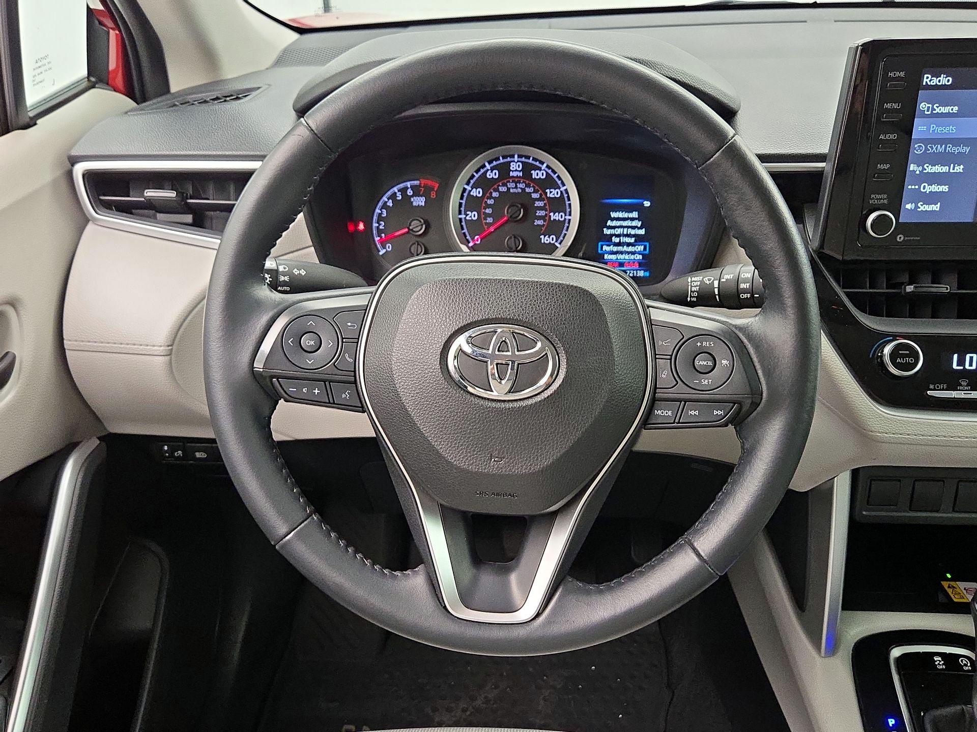 Thumbnail: 2022 Toyota Corolla Cross - 10