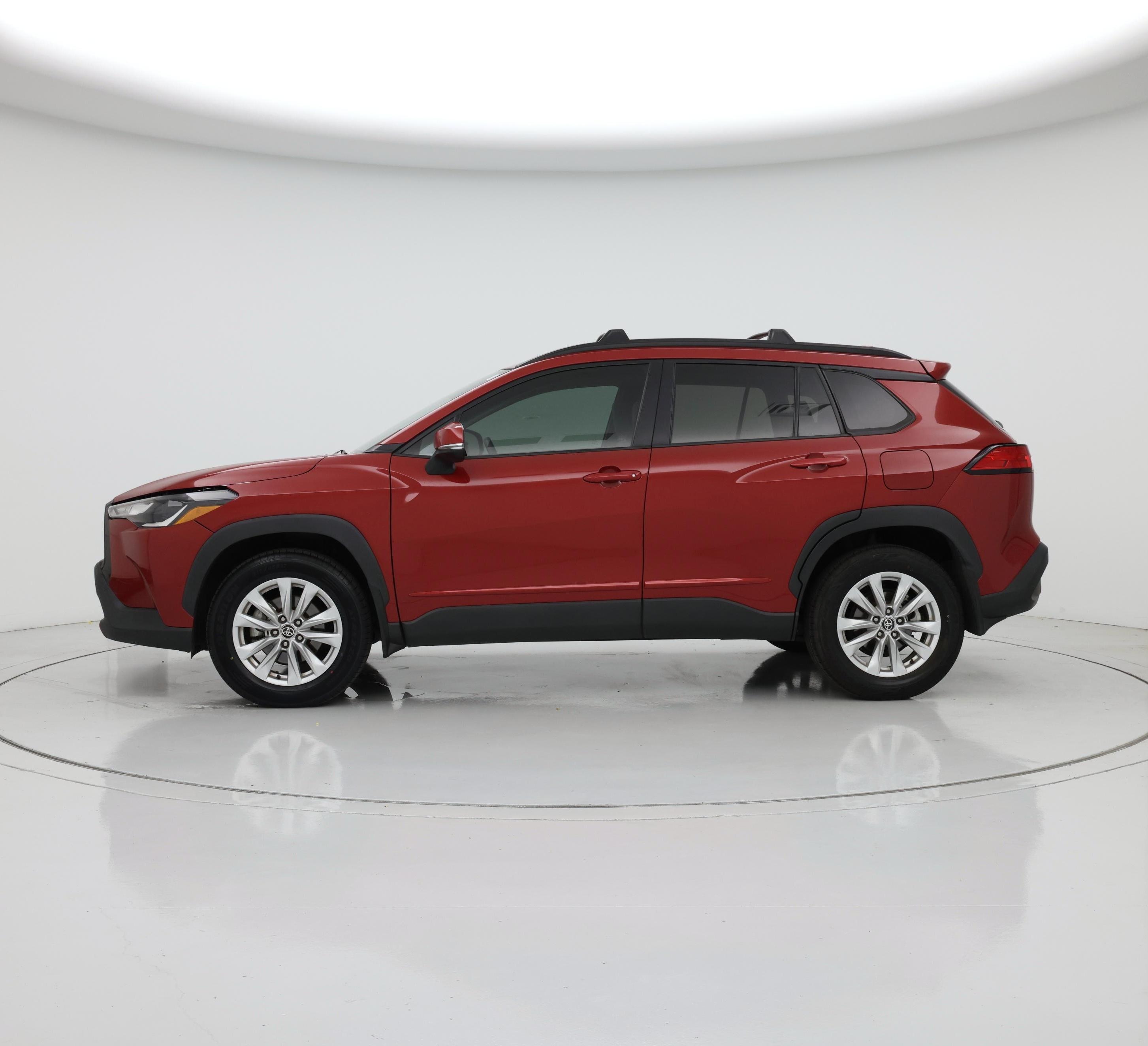 Thumbnail: 2022 Toyota Corolla Cross - 3