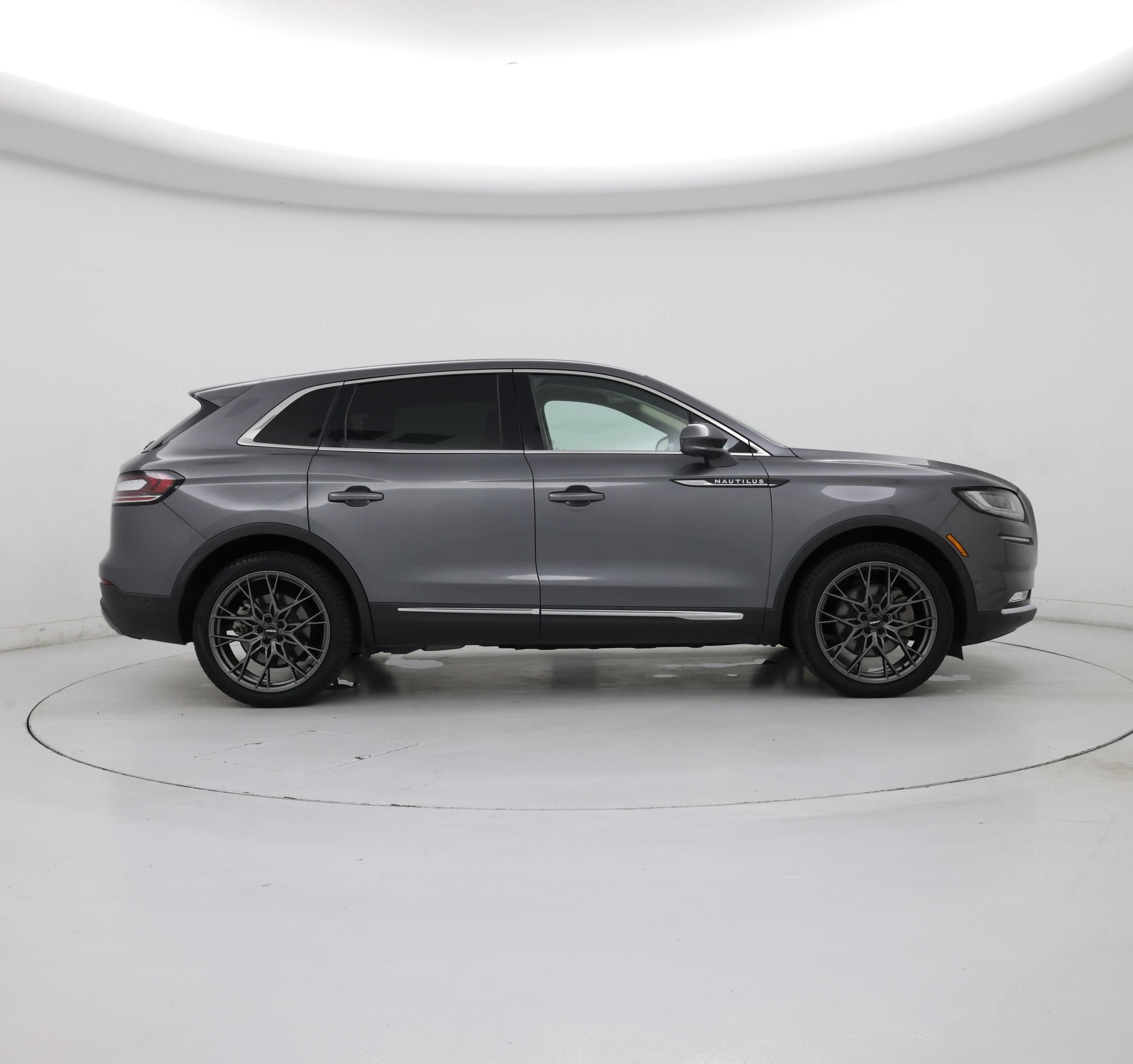 Thumbnail: 2021 Lincoln Nautilus - 7